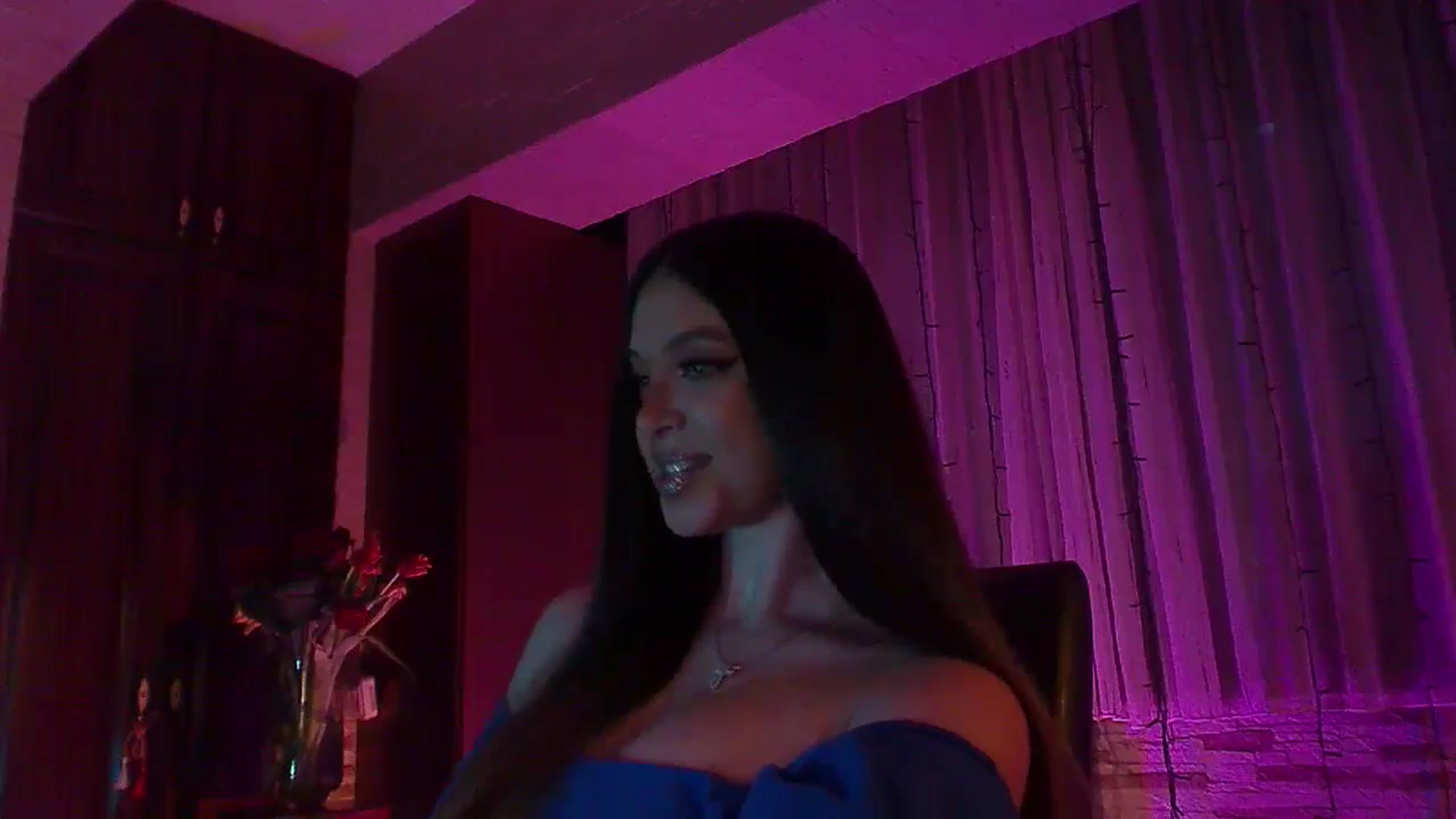 Gallery image thumbnail from No_bo_dy's myfreecams stream on, 03/07/2026, 02:52 image 3 of 20
