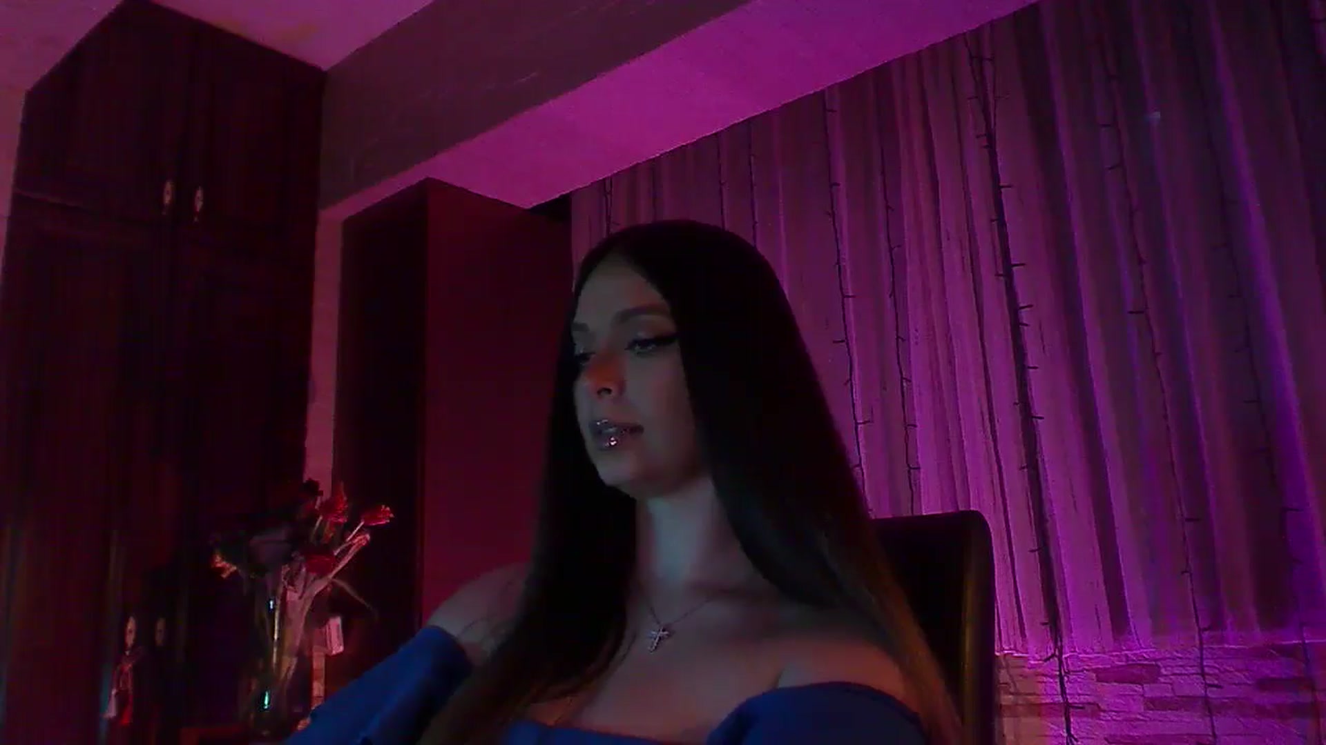 Gallery image thumbnail from No_bo_dy's myfreecams stream on, 03/07/2026, 02:52 image 5 of 20