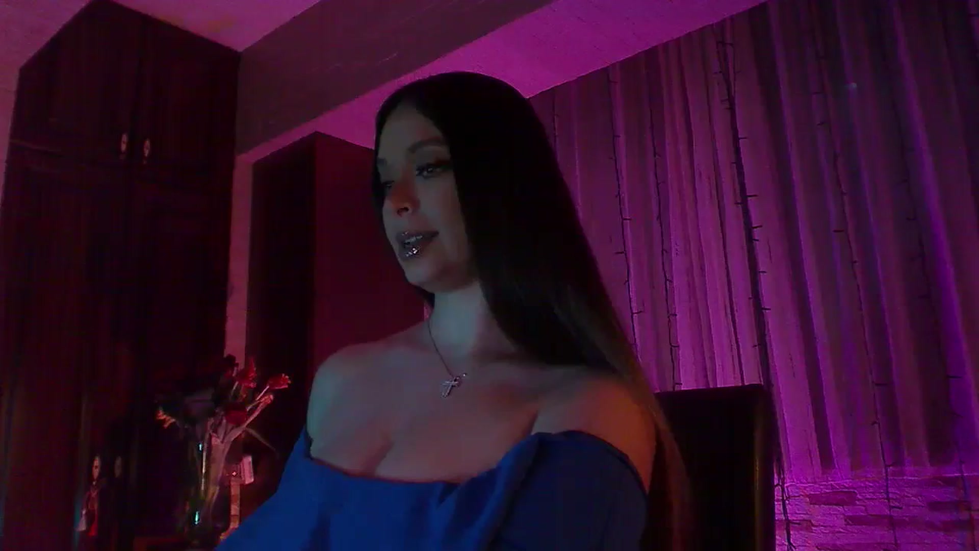 Gallery image thumbnail from No_bo_dy's myfreecams stream on, 03/07/2026, 02:52 image 13 of 20