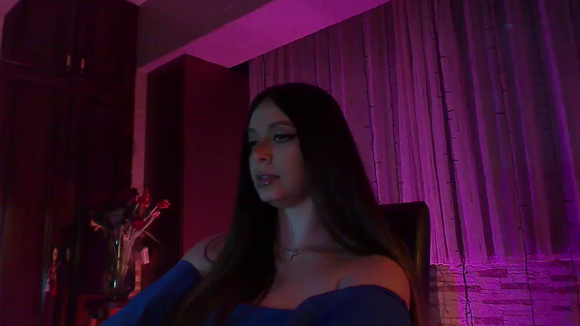 Gallery image thumbnail from No_bo_dy's myfreecams stream on, 03/07/2026, 03:52 image 4 of 20