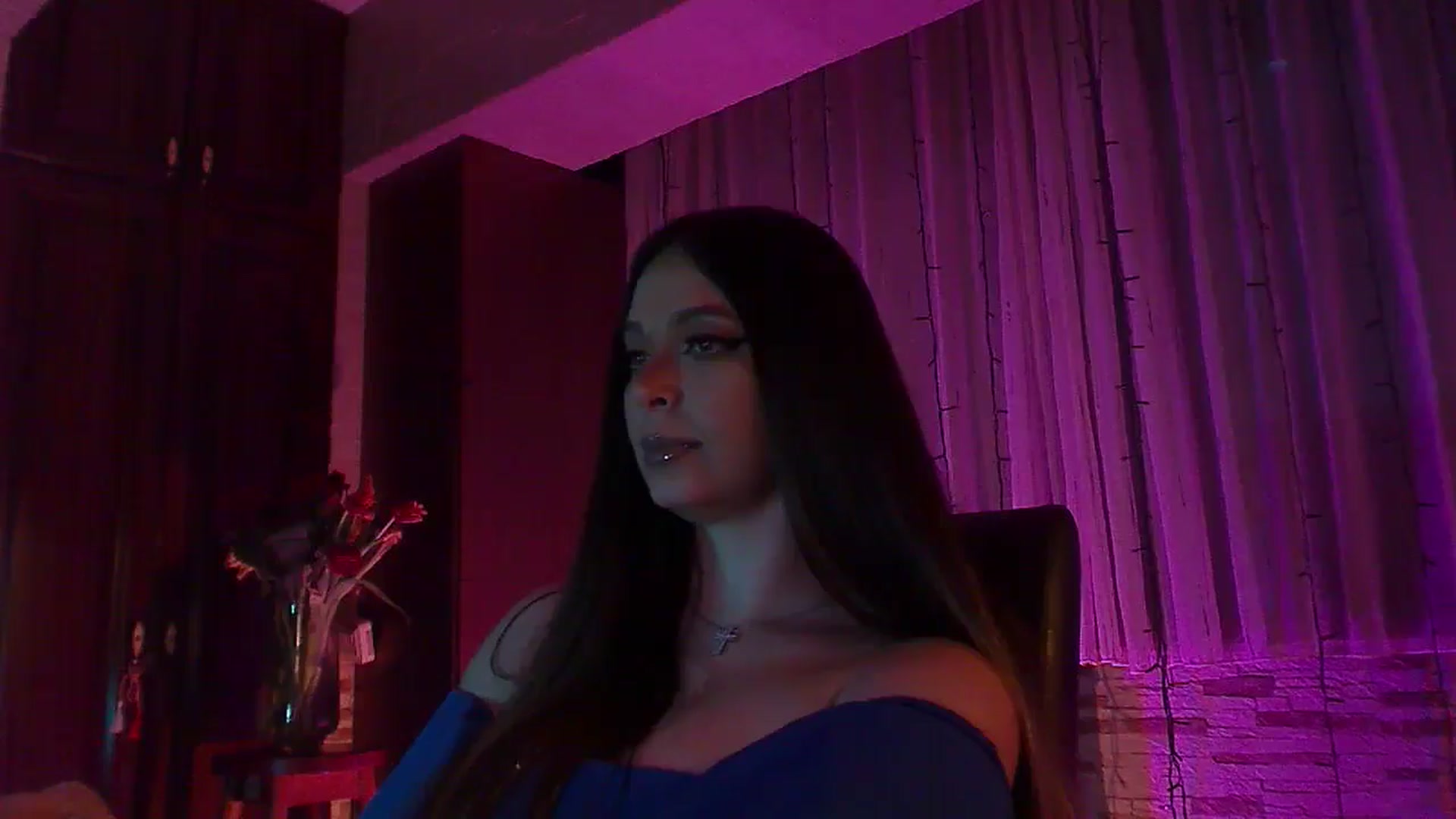 Gallery image thumbnail from No_bo_dy's myfreecams stream on, 03/07/2026, 03:52 image 13 of 20