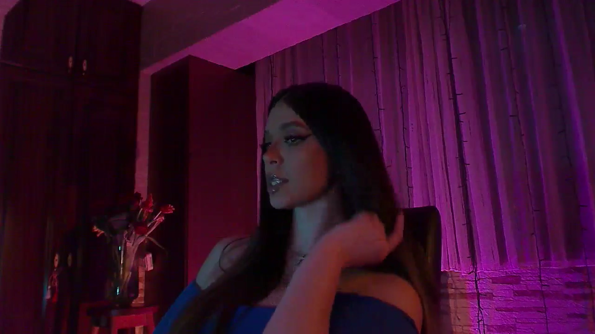 Gallery image thumbnail from No_bo_dy's myfreecams stream on, 03/07/2026, 03:52 image 2 of 20