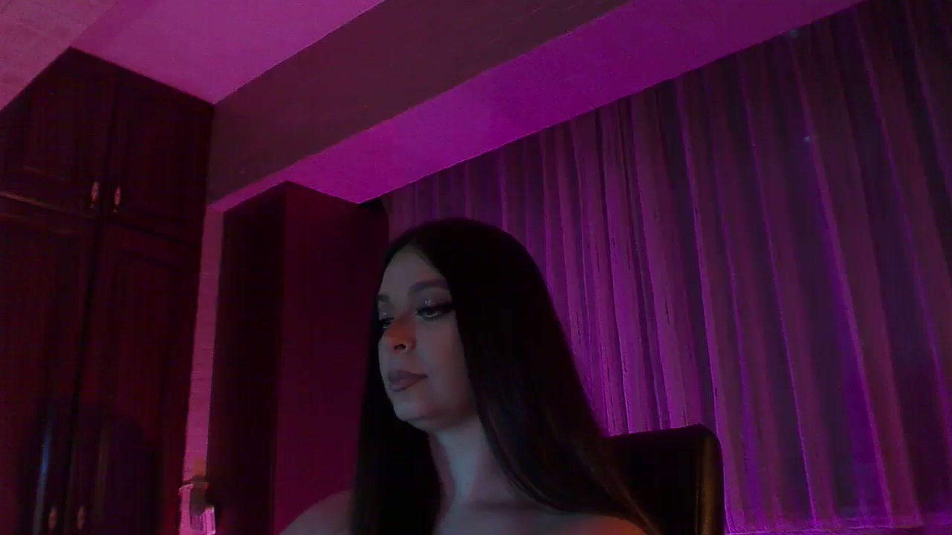 Gallery image thumbnail from No_bo_dy's myfreecams stream on, 03/21/2026, 03:46 image 10 of 20