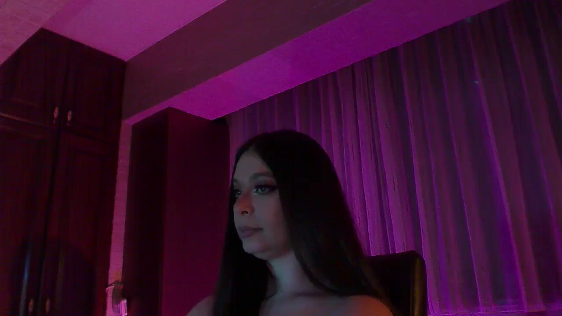 Gallery image thumbnail from No_bo_dy's myfreecams stream on, 03/21/2026, 03:46 image 3 of 20