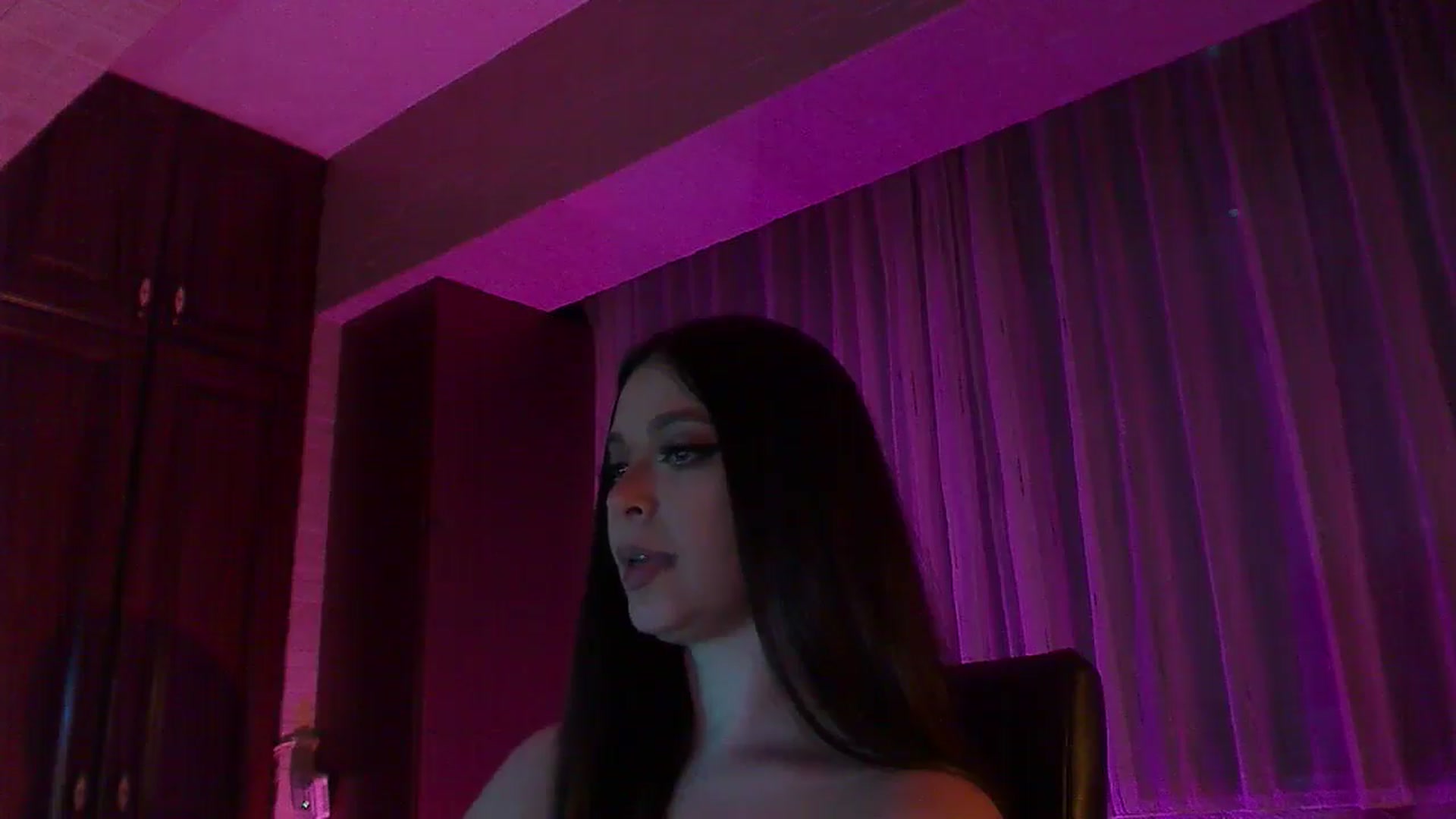Gallery image thumbnail from No_bo_dy's myfreecams stream on, 03/21/2026, 03:46 image 6 of 20