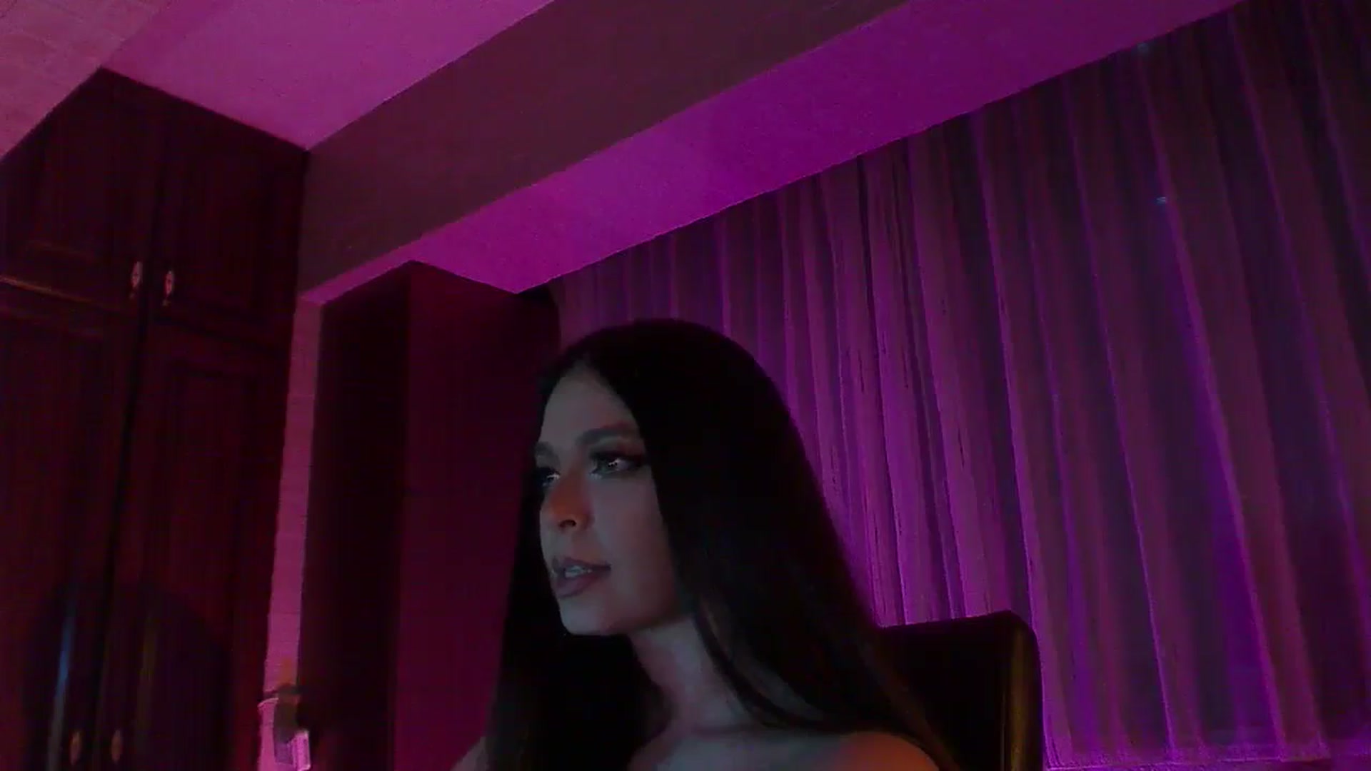 Gallery image thumbnail from No_bo_dy's myfreecams stream on, 03/21/2026, 03:46 image 2 of 20