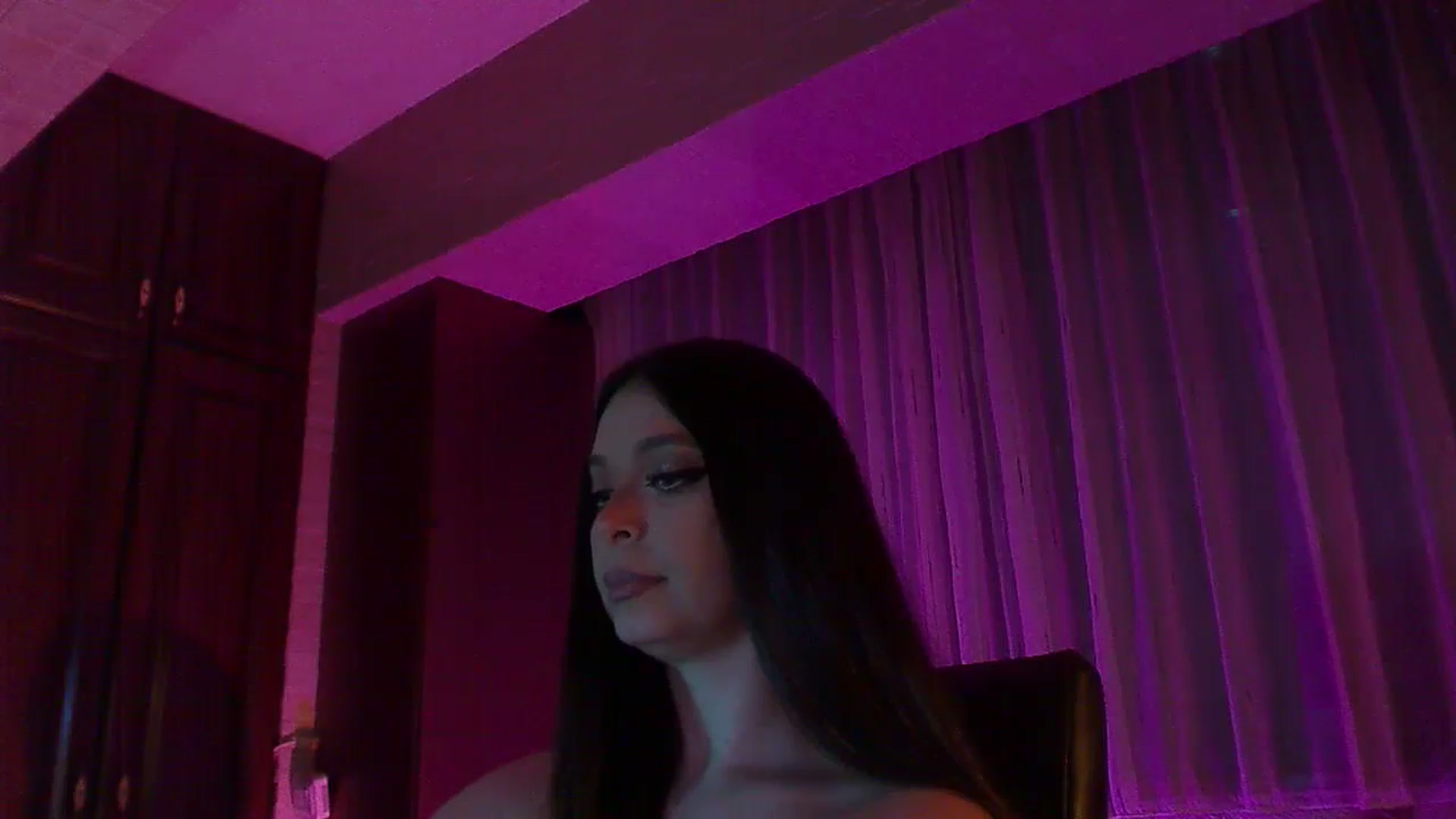 Gallery image thumbnail from No_bo_dy's myfreecams stream on, 03/21/2026, 03:46 image 19 of 20