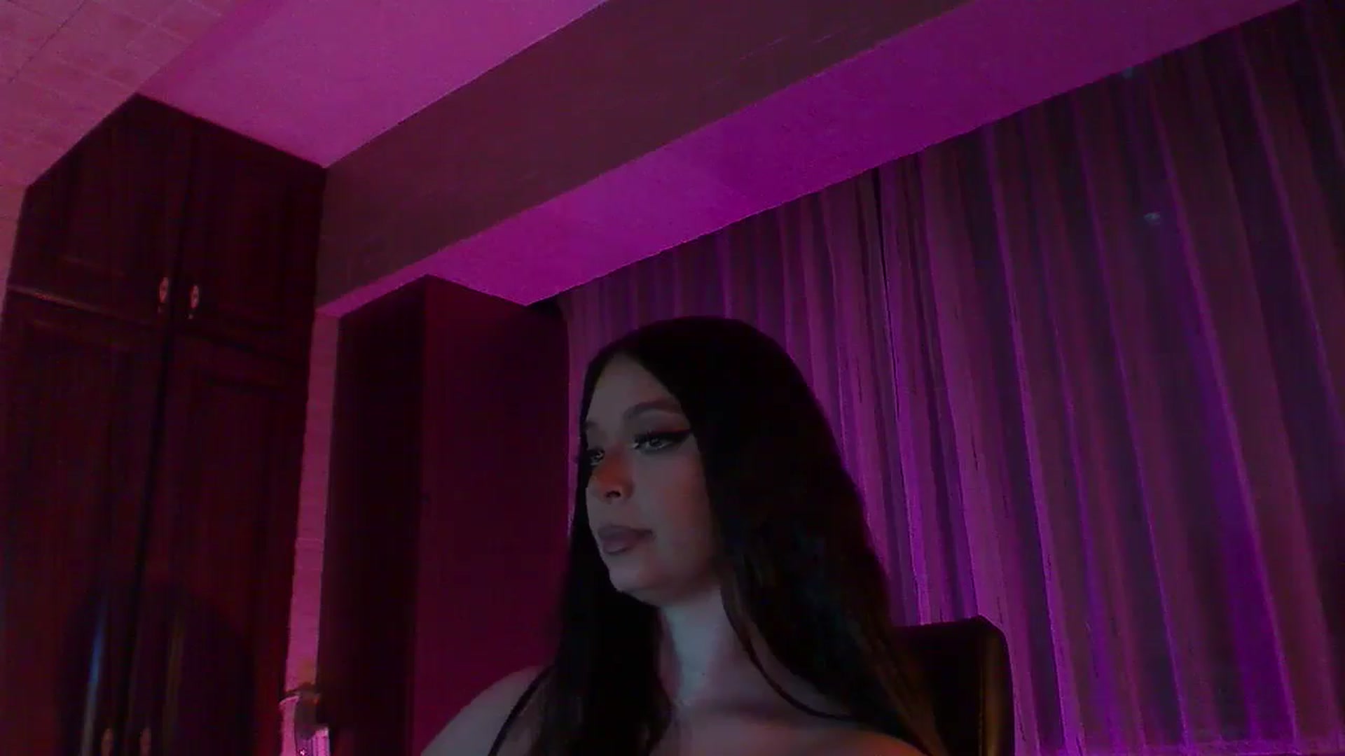 Gallery image thumbnail from No_bo_dy's myfreecams stream on, 03/22/2026, 01:00 image 9 of 20