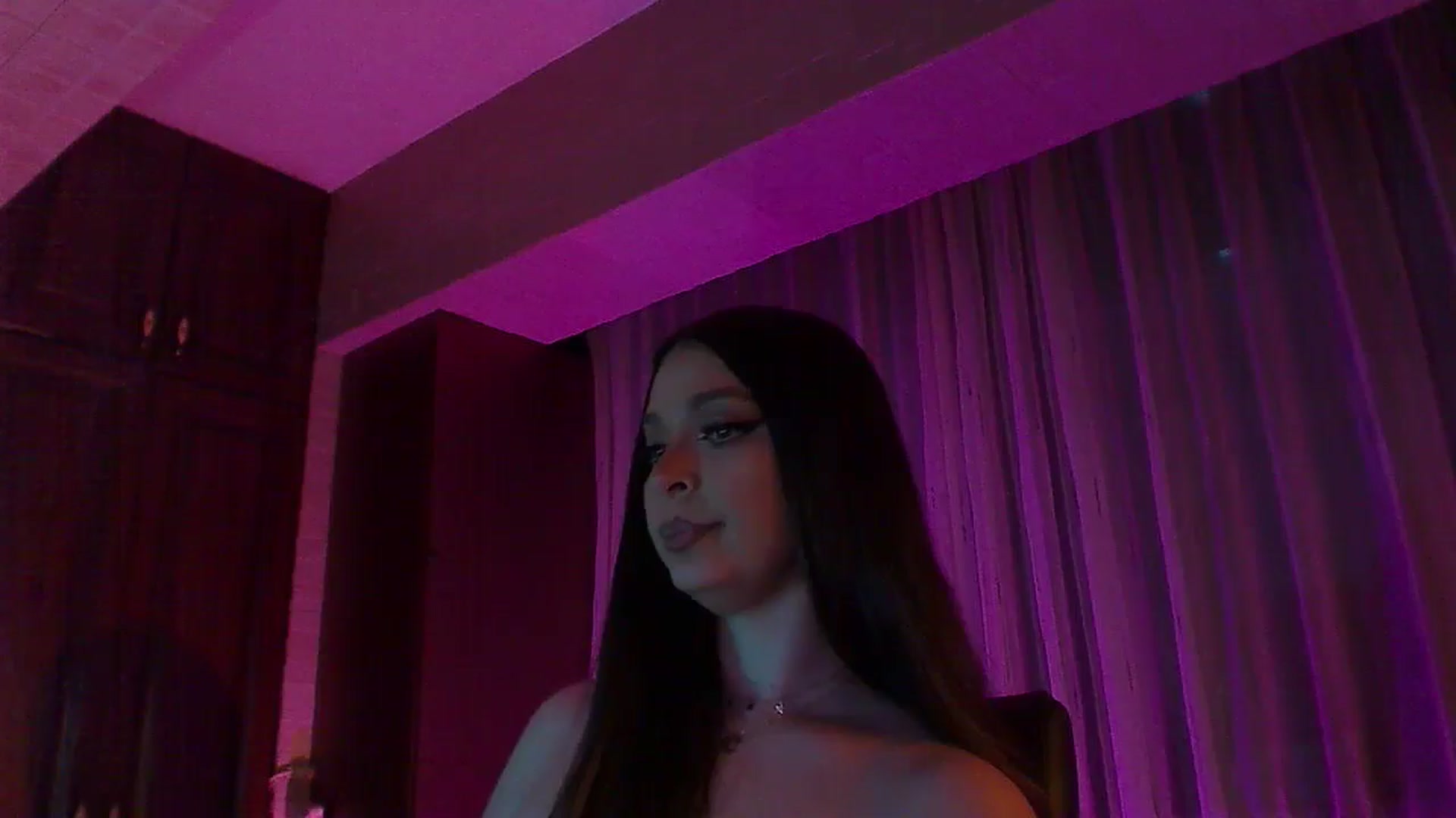 Gallery image thumbnail from No_bo_dy's myfreecams stream on, 03/23/2026, 02:30 image 8 of 20