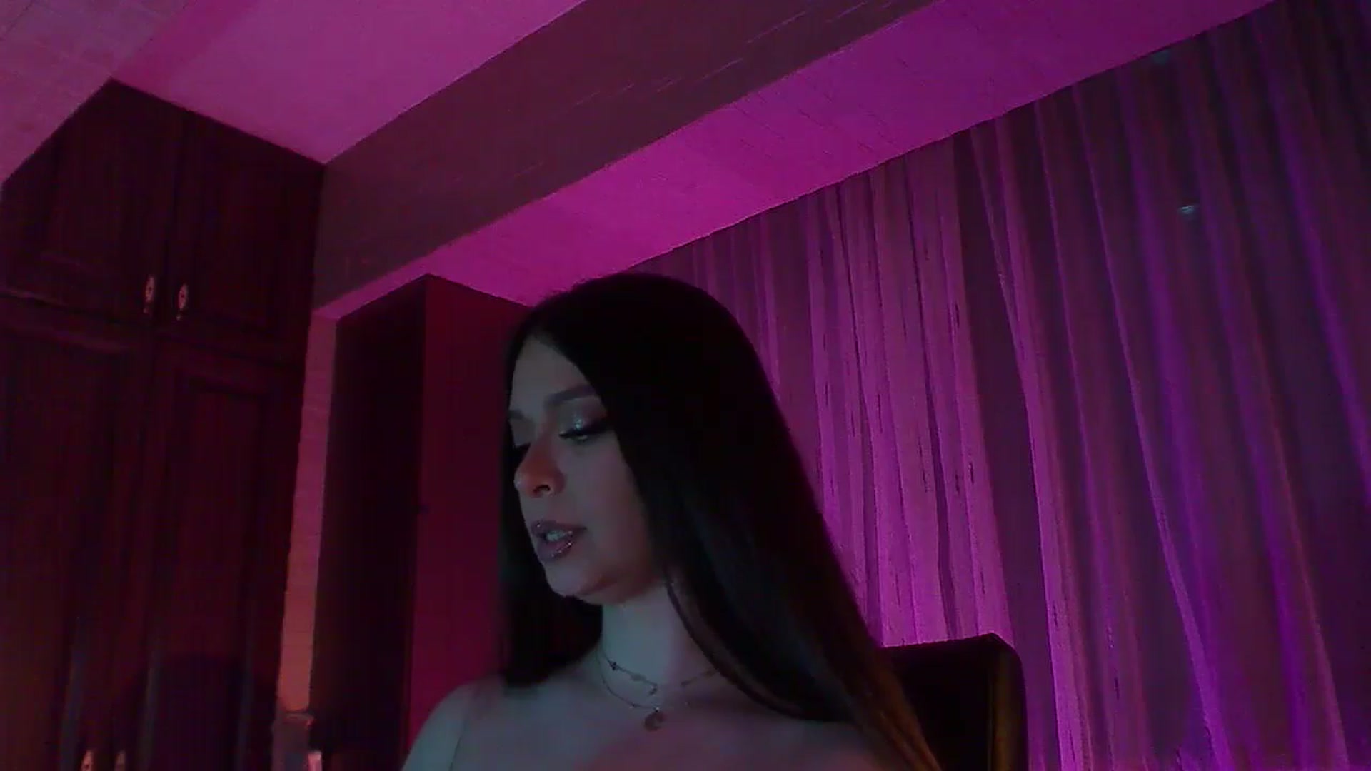 Gallery image thumbnail from No_bo_dy's myfreecams stream on, 04/05/2026, 05:32 image 9 of 20