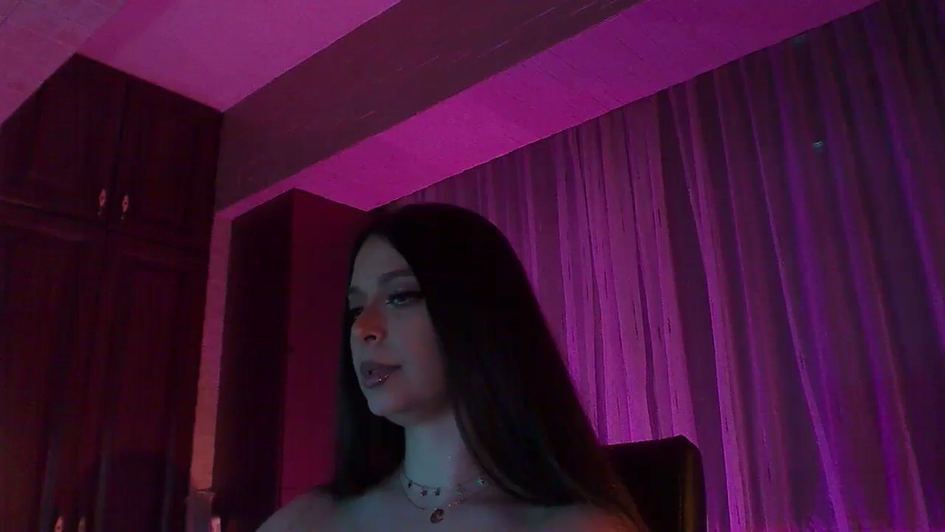 Gallery image thumbnail from No_bo_dy's myfreecams stream on, 04/05/2026, 05:32 image 1 of 20
