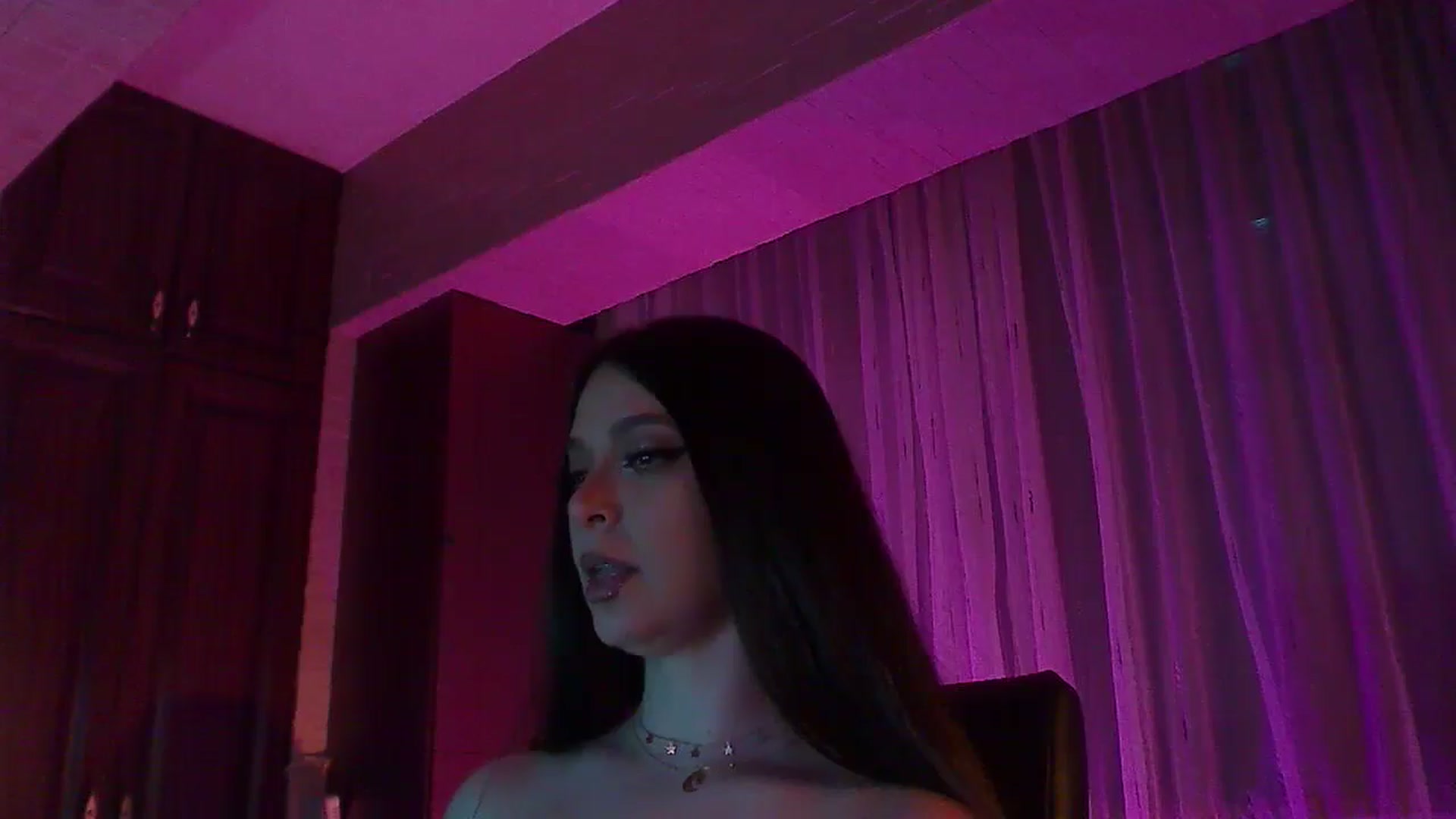 Gallery image thumbnail from No_bo_dy's myfreecams stream on, 04/05/2026, 05:32 image 4 of 20
