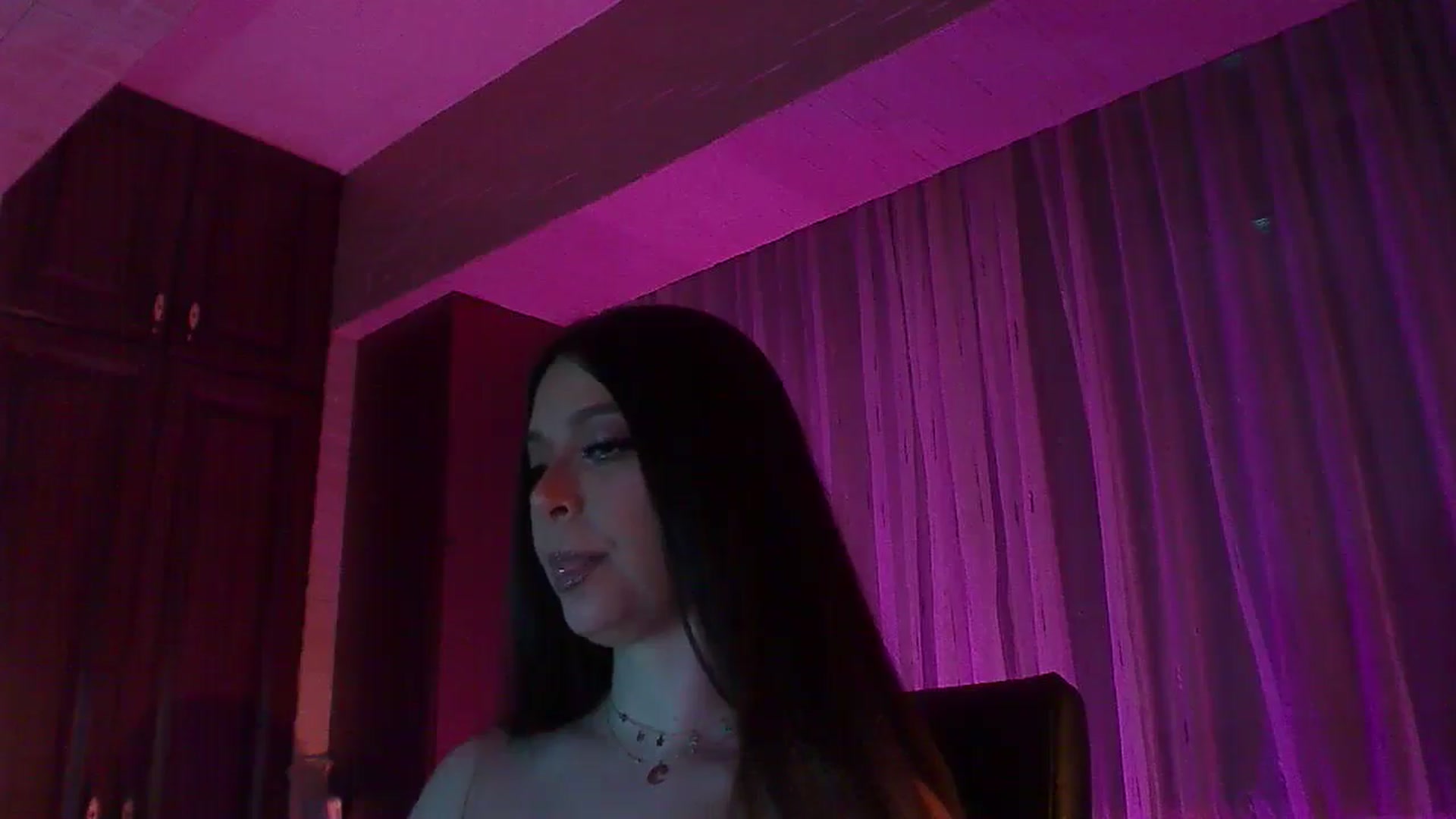 Gallery image thumbnail from No_bo_dy's myfreecams stream on, 04/05/2026, 05:32 image 14 of 20