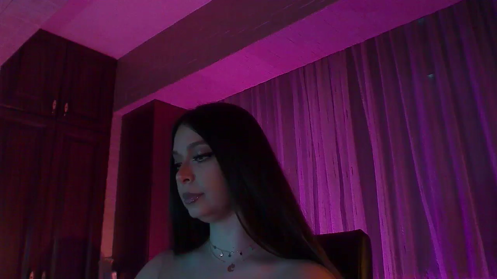 Gallery image thumbnail from No_bo_dy's myfreecams stream on, 04/05/2026, 05:32 image 11 of 20