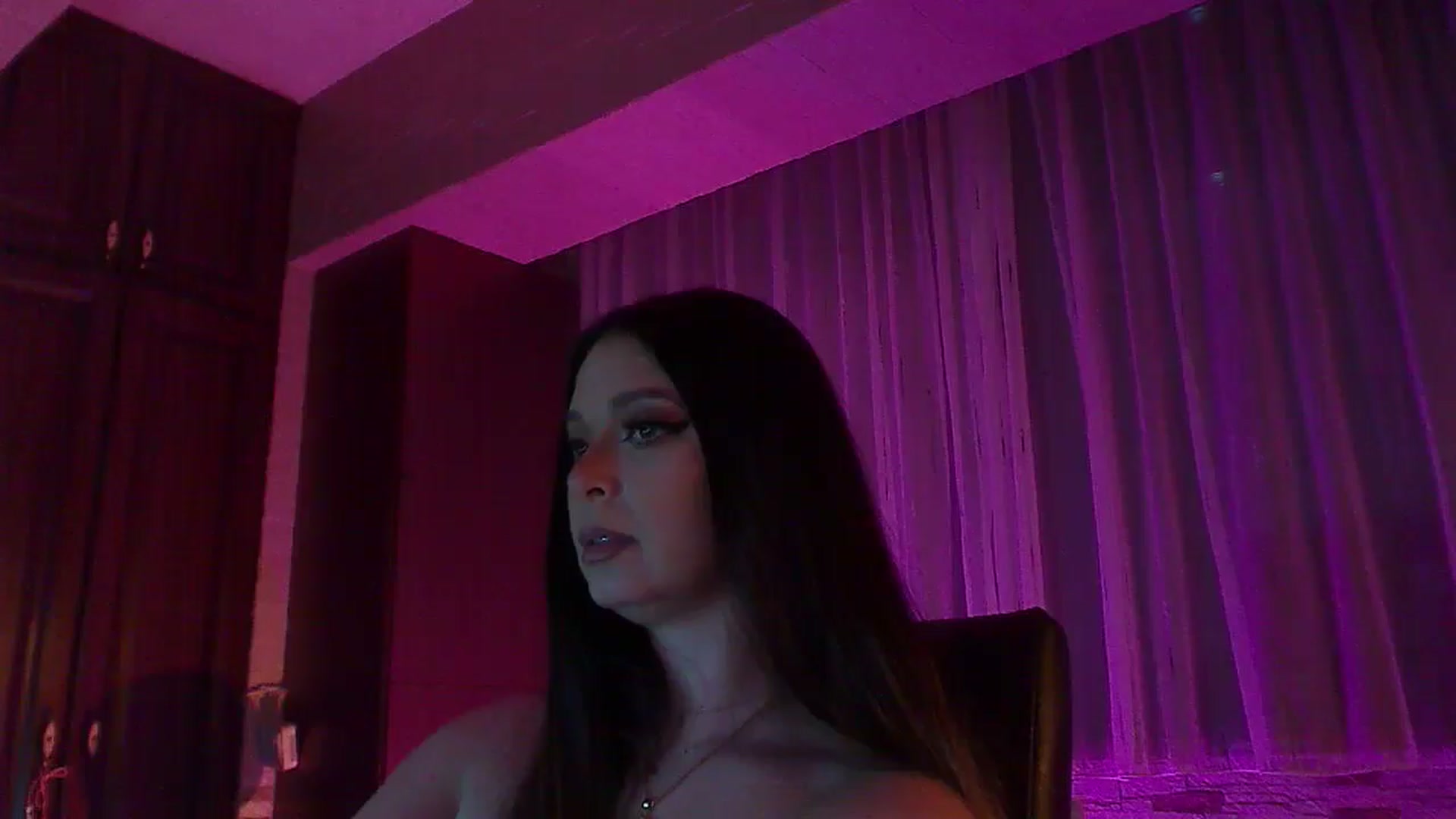 Gallery image thumbnail from No_bo_dy's myfreecams stream on, 04/13/2026, 03:17 image 12 of 20