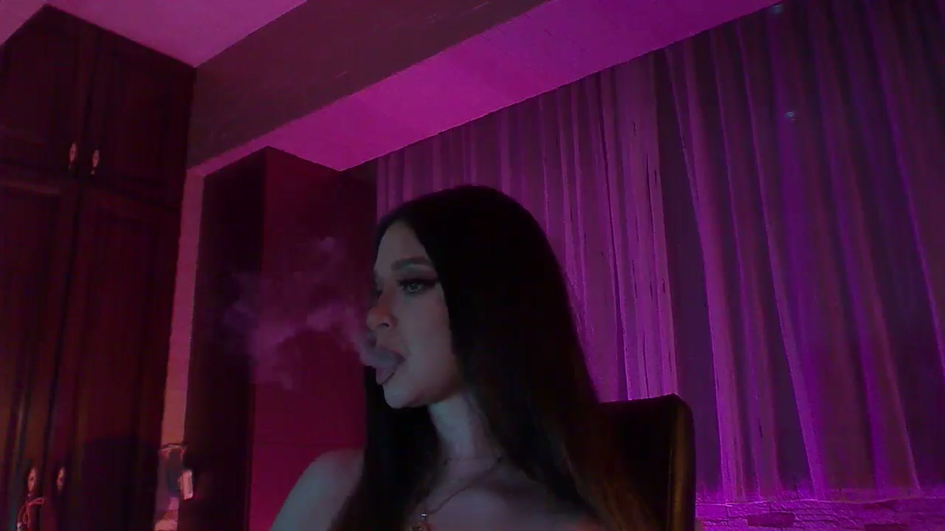Gallery image thumbnail from No_bo_dy's myfreecams stream on, 04/13/2026, 03:17 image 15 of 20