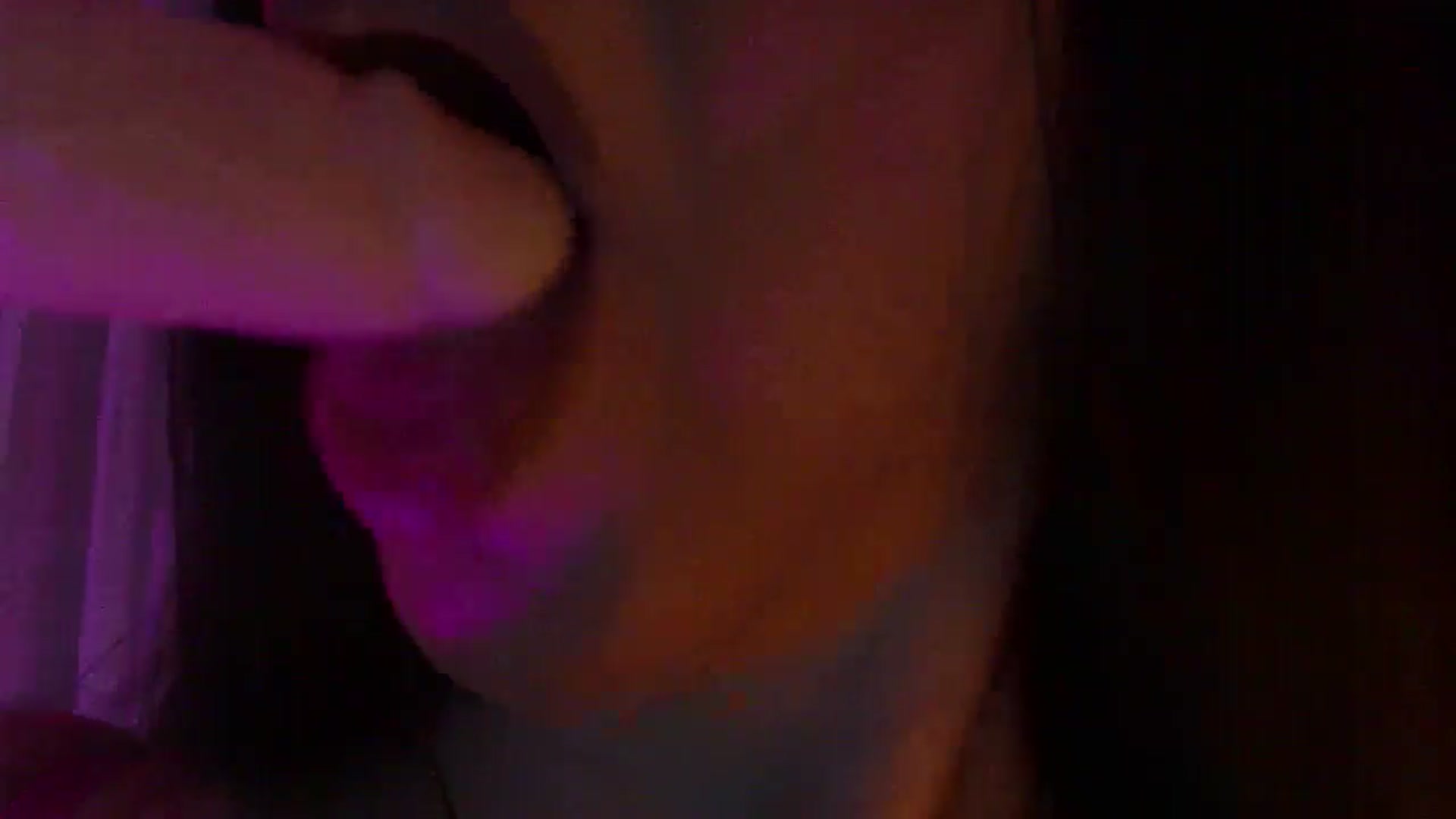 Gallery image thumbnail from No_bo_dy's myfreecams stream on, 04/25/2026, 01:10 image 4 of 20