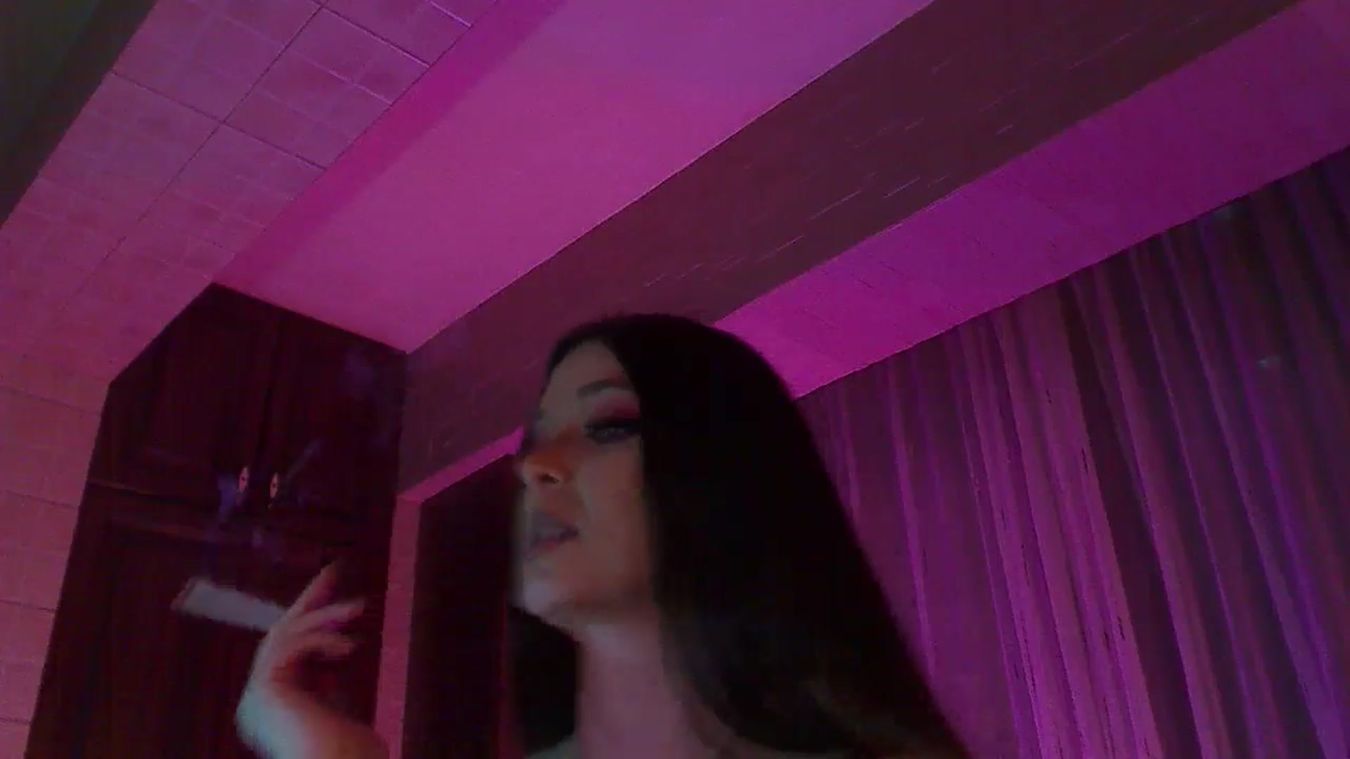 Gallery image thumbnail from No_bo_dy's myfreecams stream on, 04/25/2026, 05:21 image 15 of 20