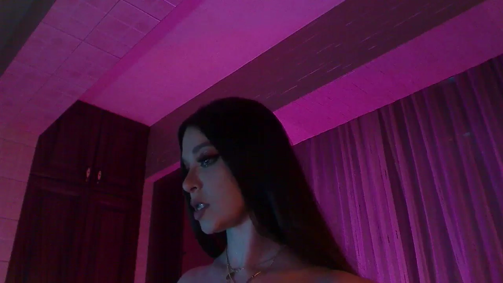 Gallery image thumbnail from No_bo_dy's myfreecams stream on, 04/26/2026, 03:27 image 18 of 20
