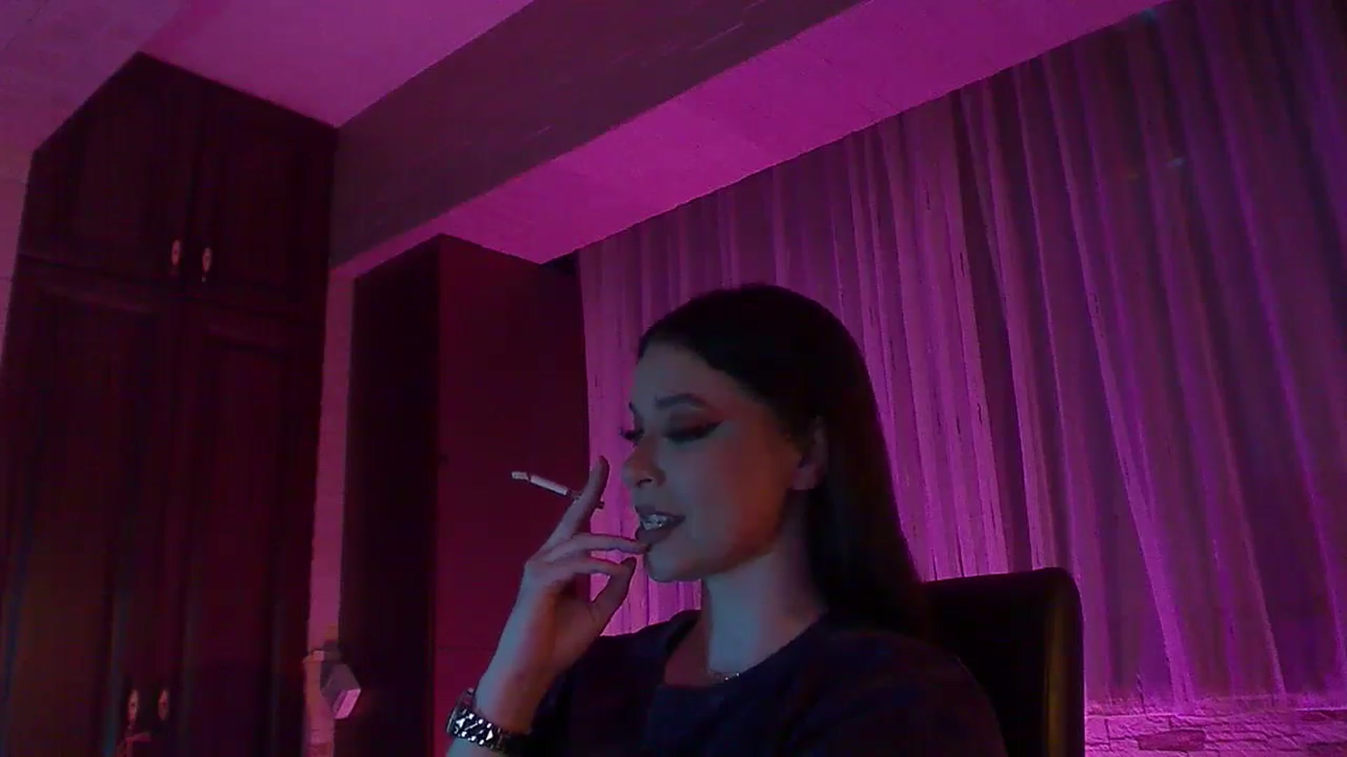 Gallery image thumbnail from No_bo_dy's myfreecams stream on, 04/26/2026, 03:27 image 8 of 20