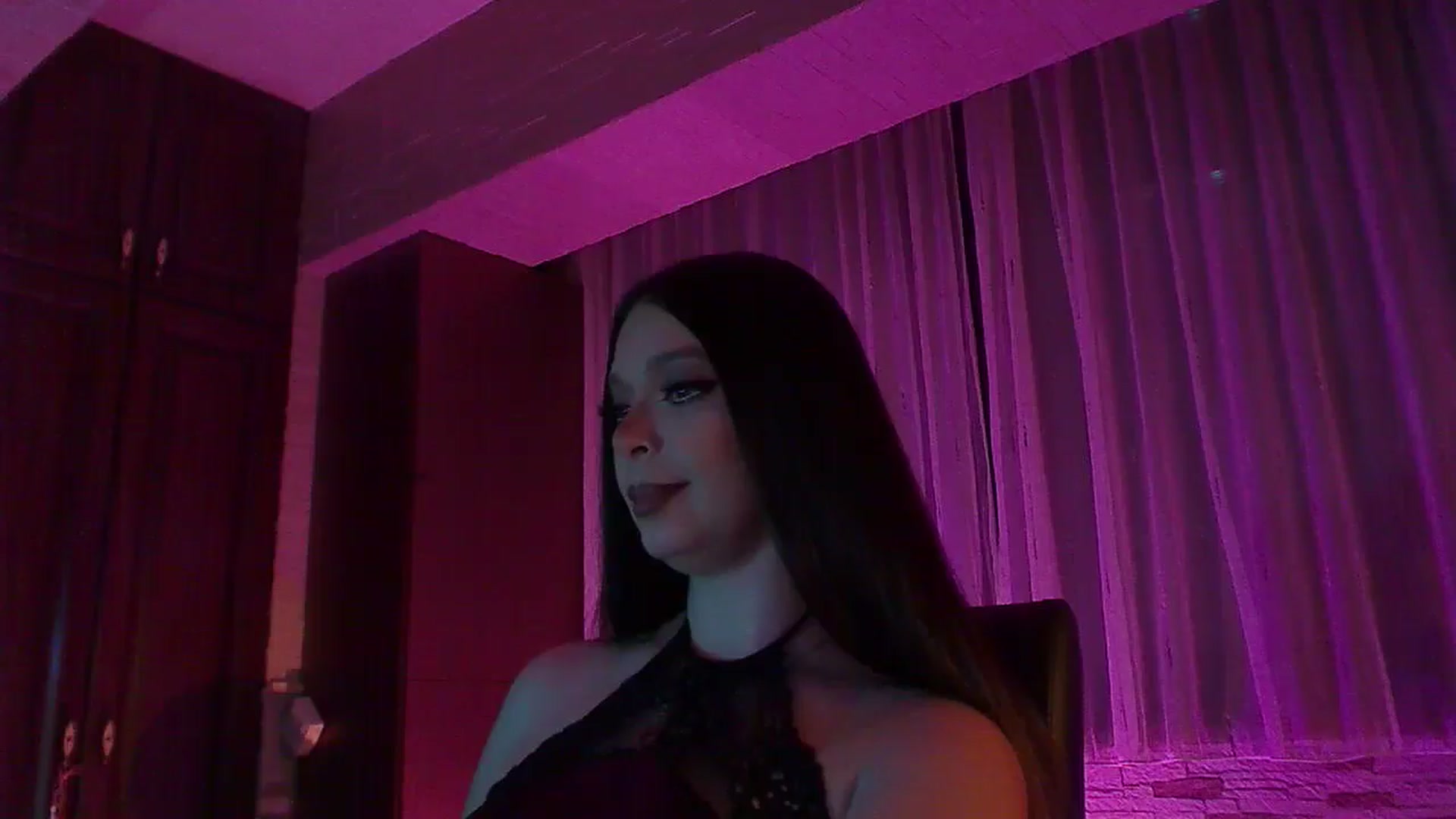 Gallery image thumbnail from No_bo_dy's myfreecams stream on, 05/02/2026, 23:36 image 4 of 20