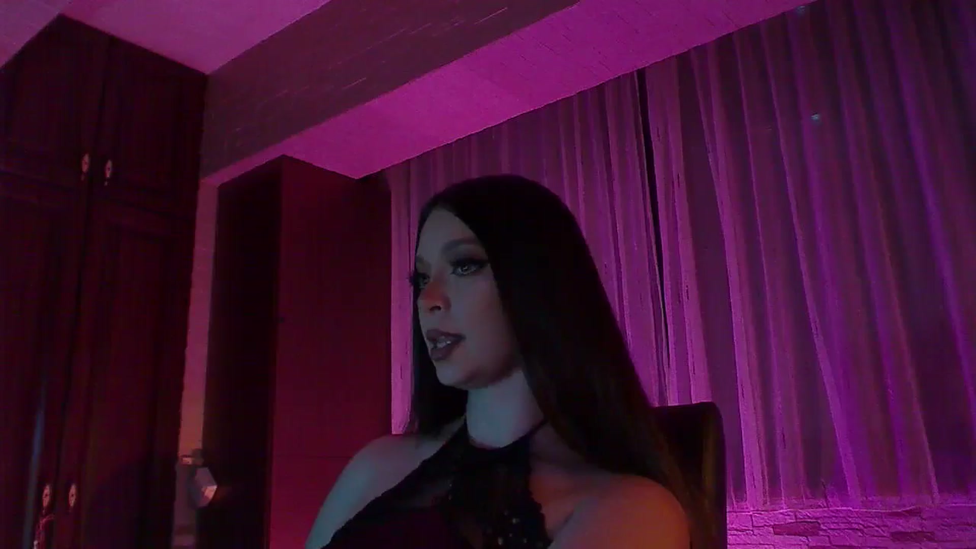 Gallery image thumbnail from No_bo_dy's myfreecams stream on, 05/02/2026, 23:36 image 17 of 20