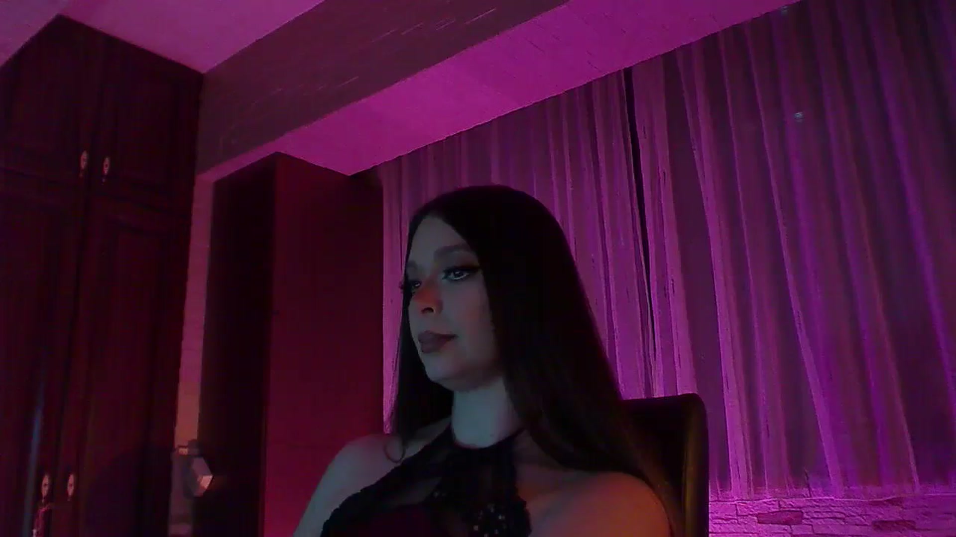 Gallery image thumbnail from No_bo_dy's myfreecams stream on, 05/03/2026, 24:56 image 10 of 20