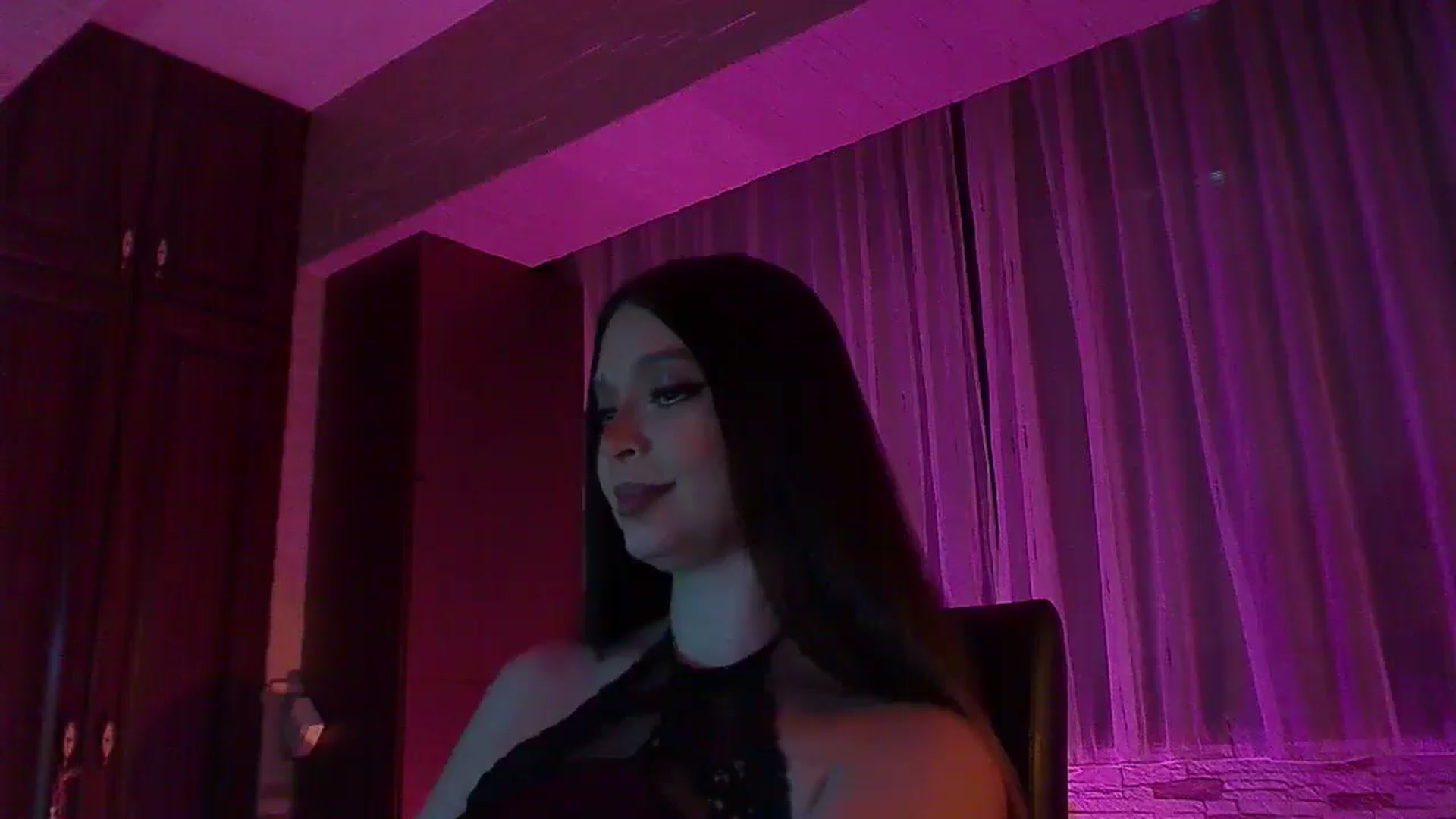 Gallery image thumbnail from No_bo_dy's myfreecams stream on, 05/03/2026, 24:56 image 2 of 20