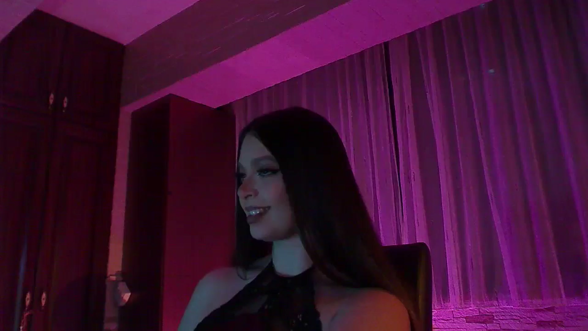 Gallery image thumbnail from No_bo_dy's myfreecams stream on, 05/03/2026, 24:56 image 7 of 20