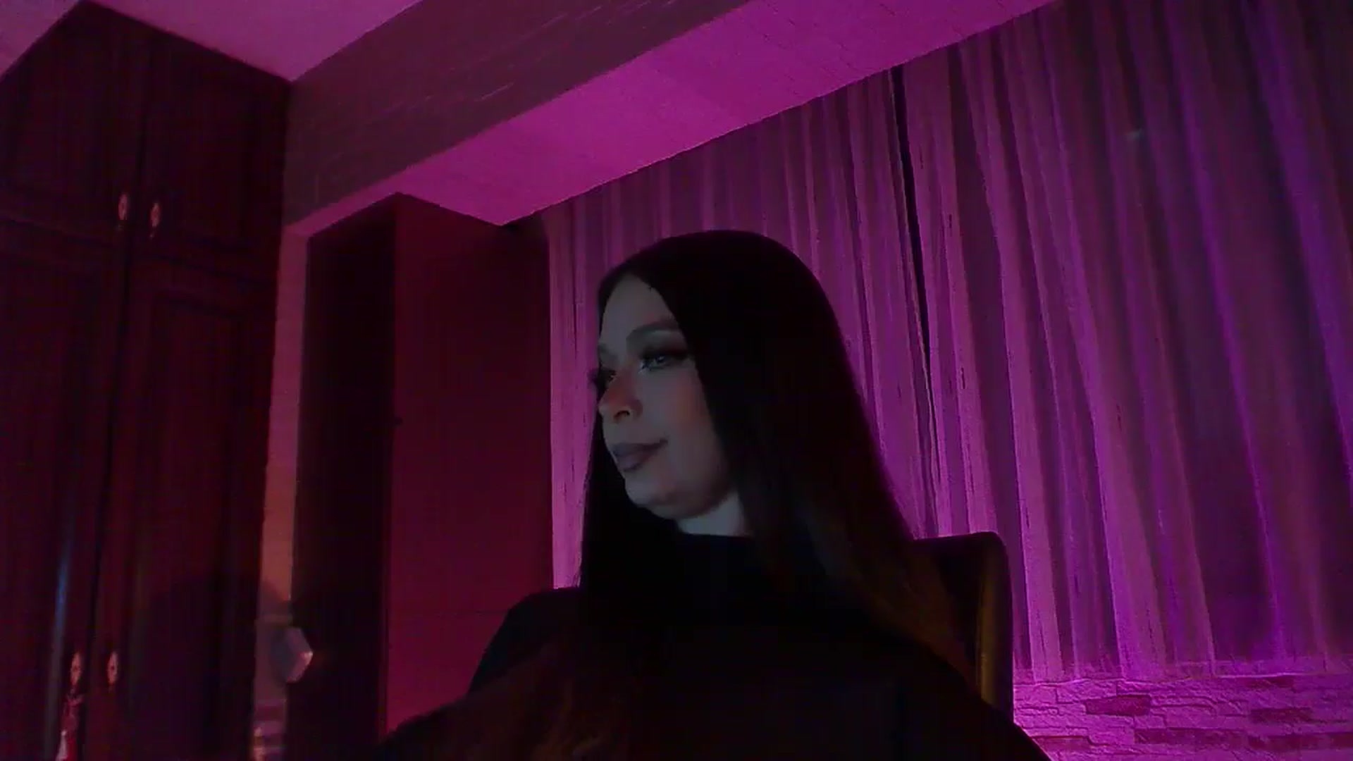 Gallery image thumbnail from No_bo_dy's myfreecams stream on, 05/04/2026, 01:24 image 2 of 20