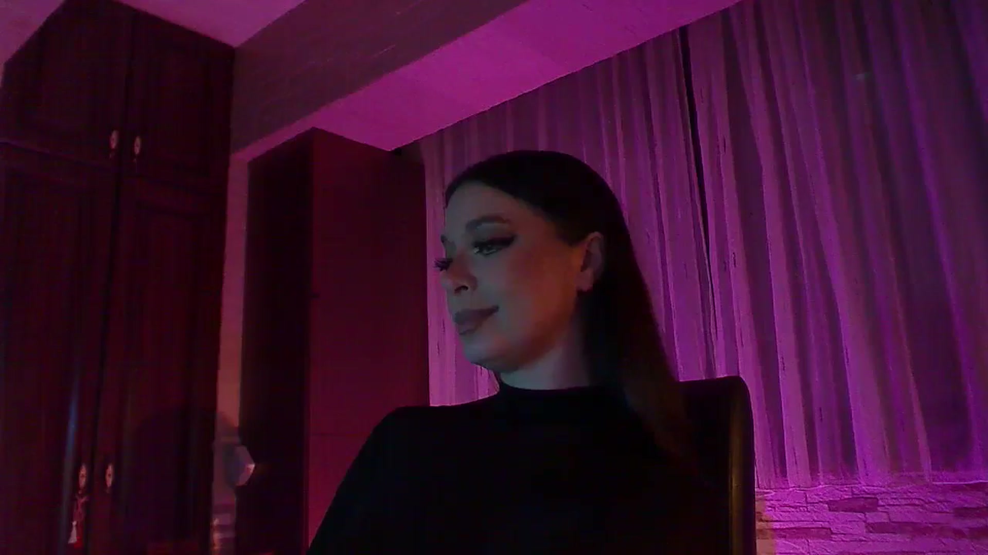 Gallery image thumbnail from No_bo_dy's myfreecams stream on, 05/04/2026, 03:48 image 3 of 20