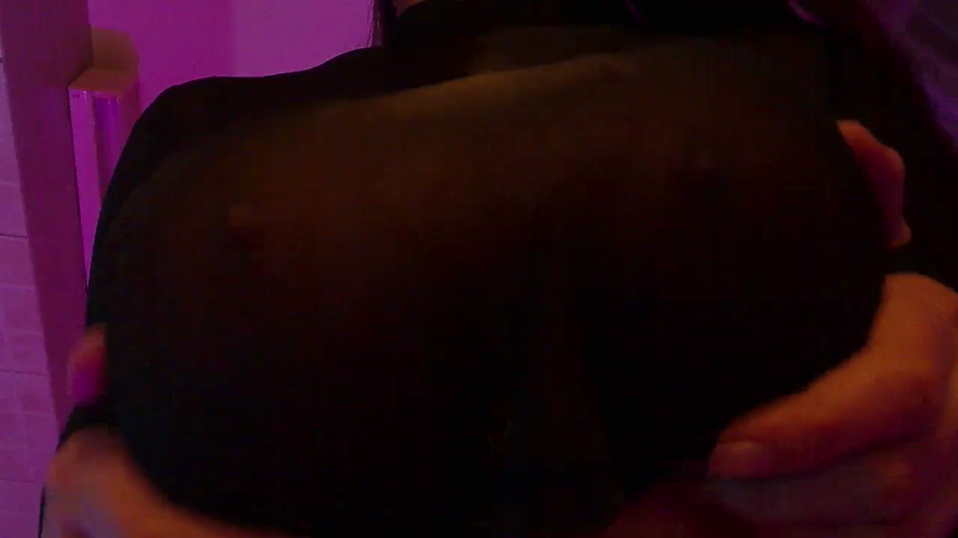 Gallery image thumbnail from No_bo_dy's myfreecams stream on, 05/04/2026, 03:48 image 13 of 20