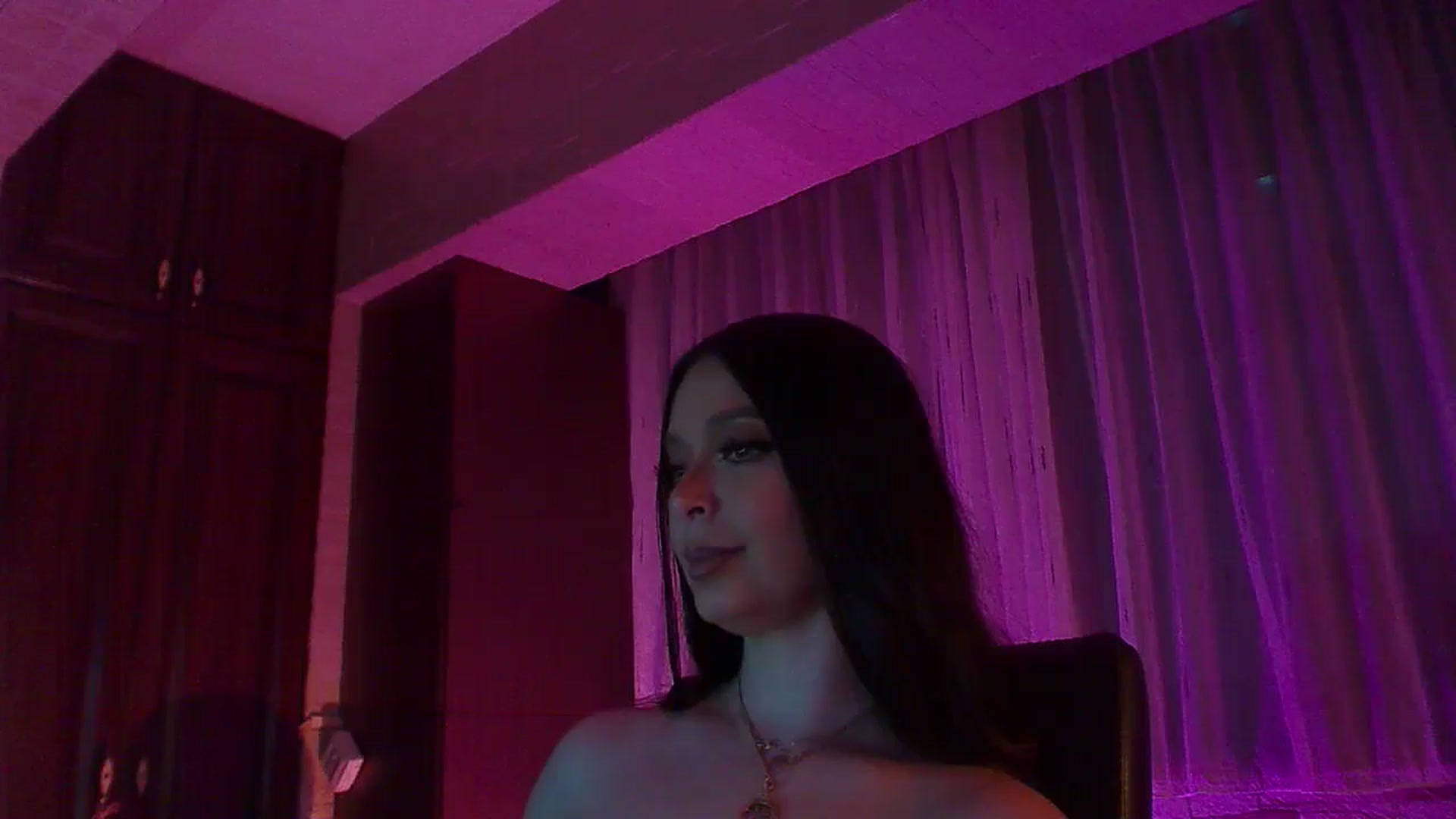 Gallery image thumbnail from No_bo_dy's myfreecams stream on, 05/09/2026, 01:30 image 10 of 20
