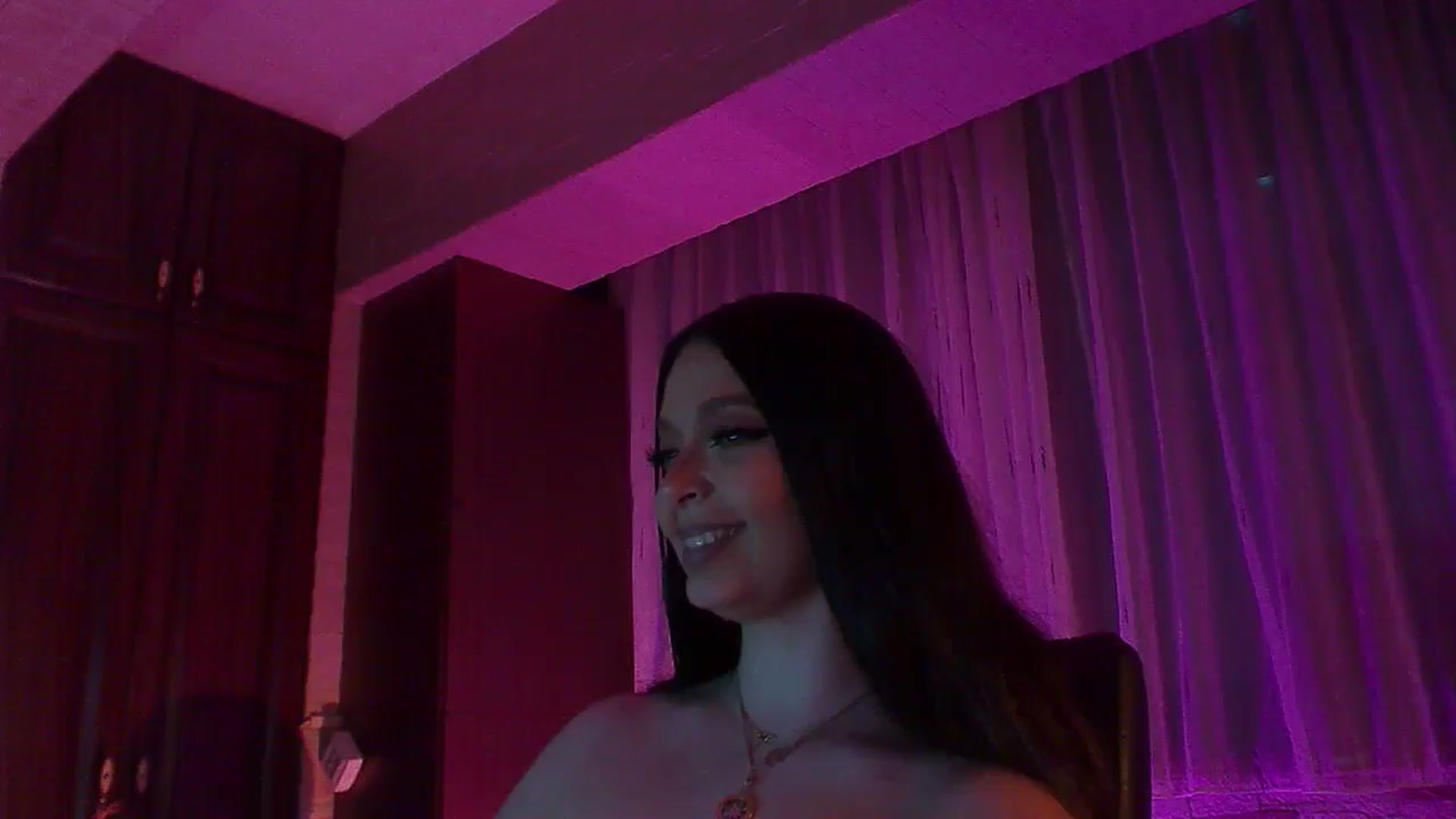 Gallery image thumbnail from No_bo_dy's myfreecams stream on, 05/09/2026, 01:30 image 1 of 20