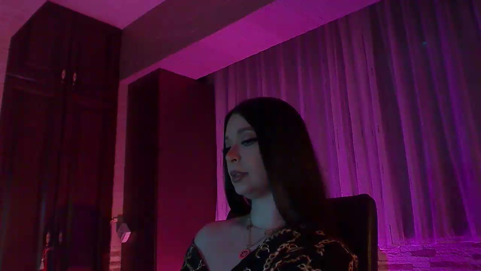 Gallery image thumbnail from No_bo_dy's myfreecams stream on, 05/16/2026, 02:09 image 11 of 20