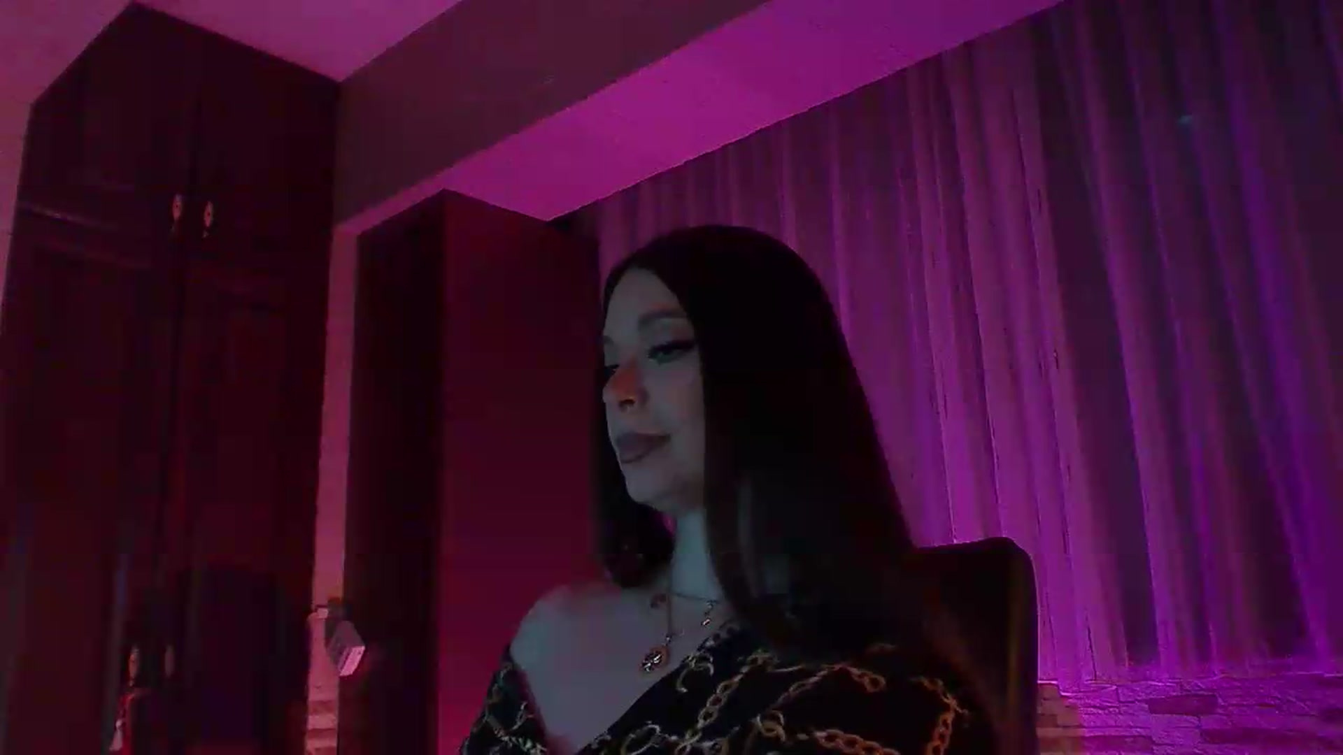 Gallery image thumbnail from No_bo_dy's myfreecams stream on, 05/16/2026, 02:09 image 4 of 20