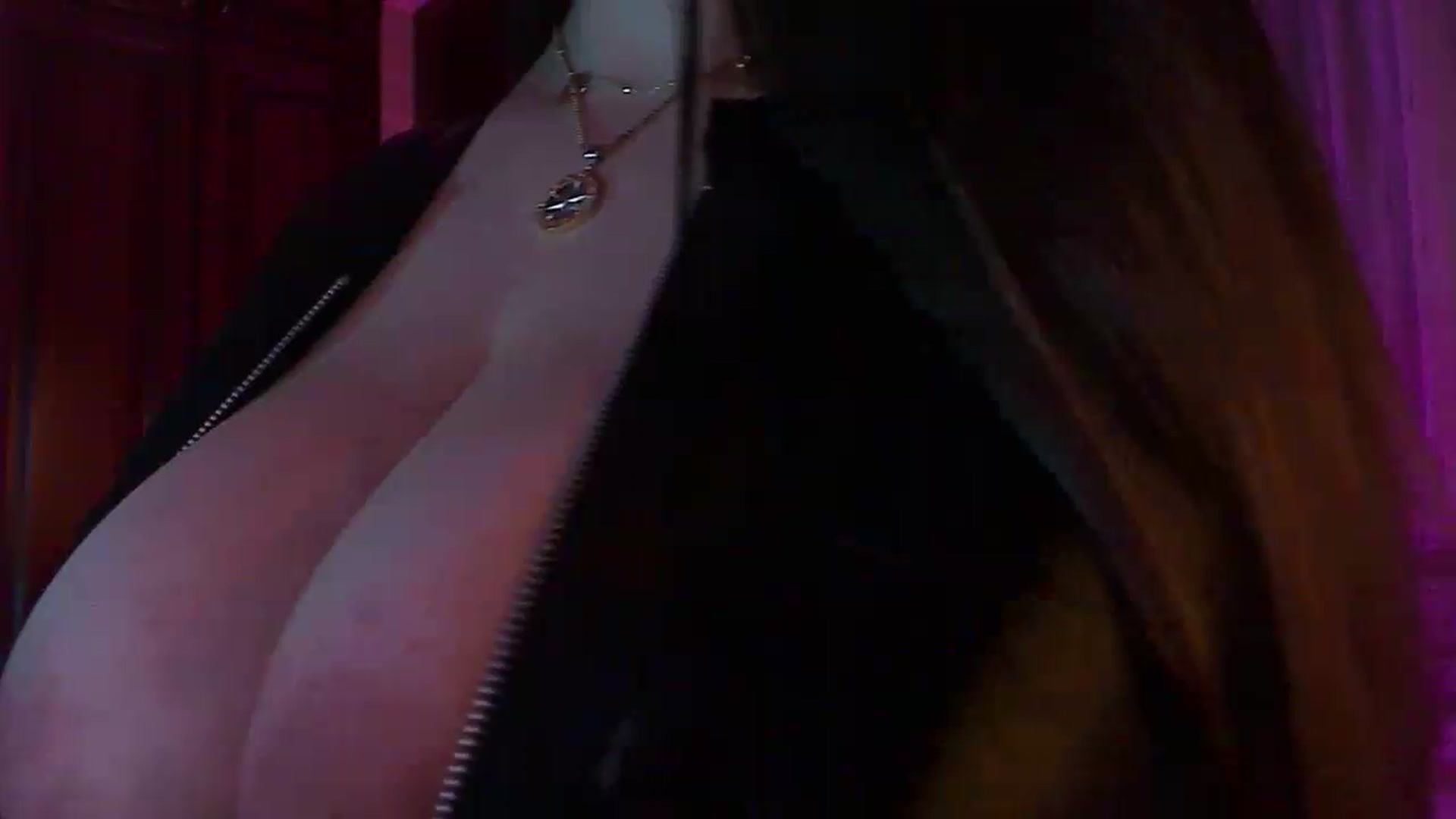 Gallery image thumbnail from No_bo_dy's myfreecams stream on, 05/24/2026, 03:21 image 2 of 20