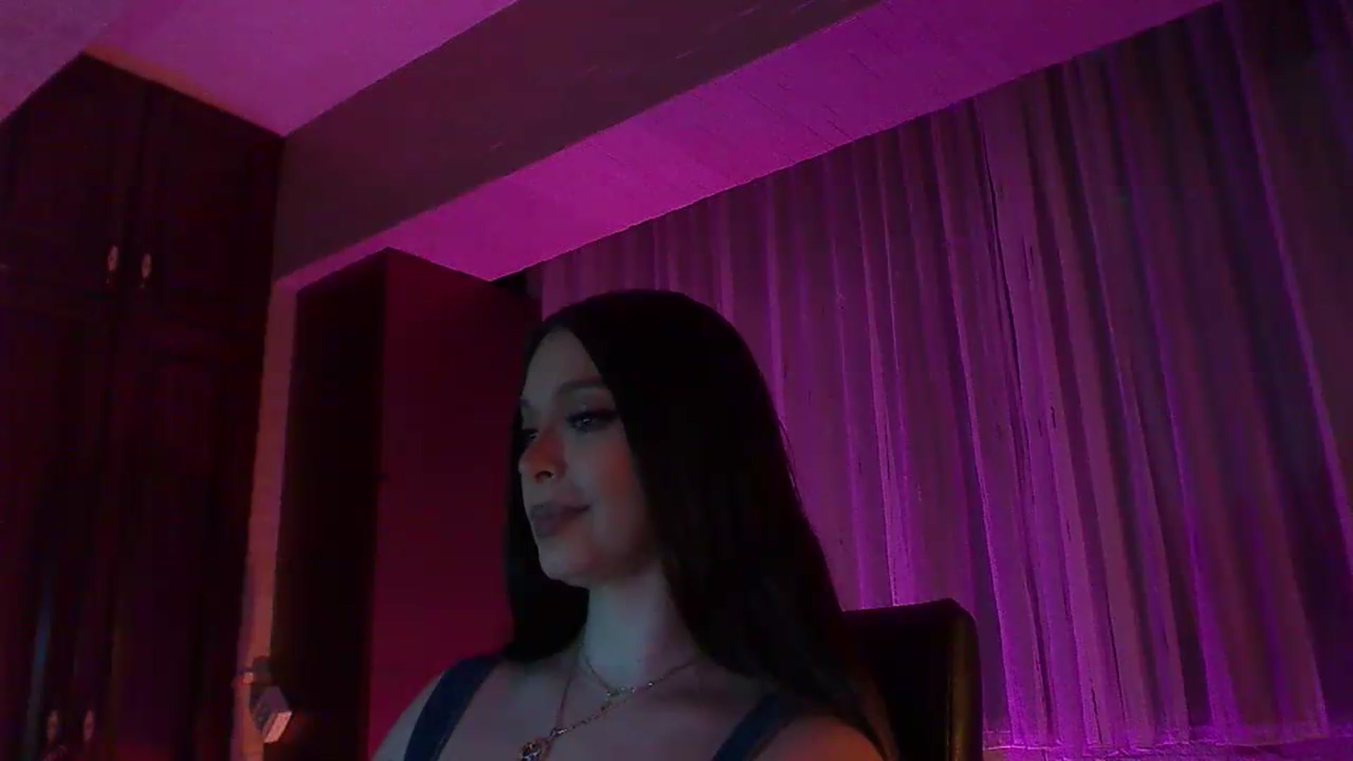 Gallery image thumbnail from No_bo_dy's myfreecams stream on, 05/25/2026, 03:21 image 2 of 20