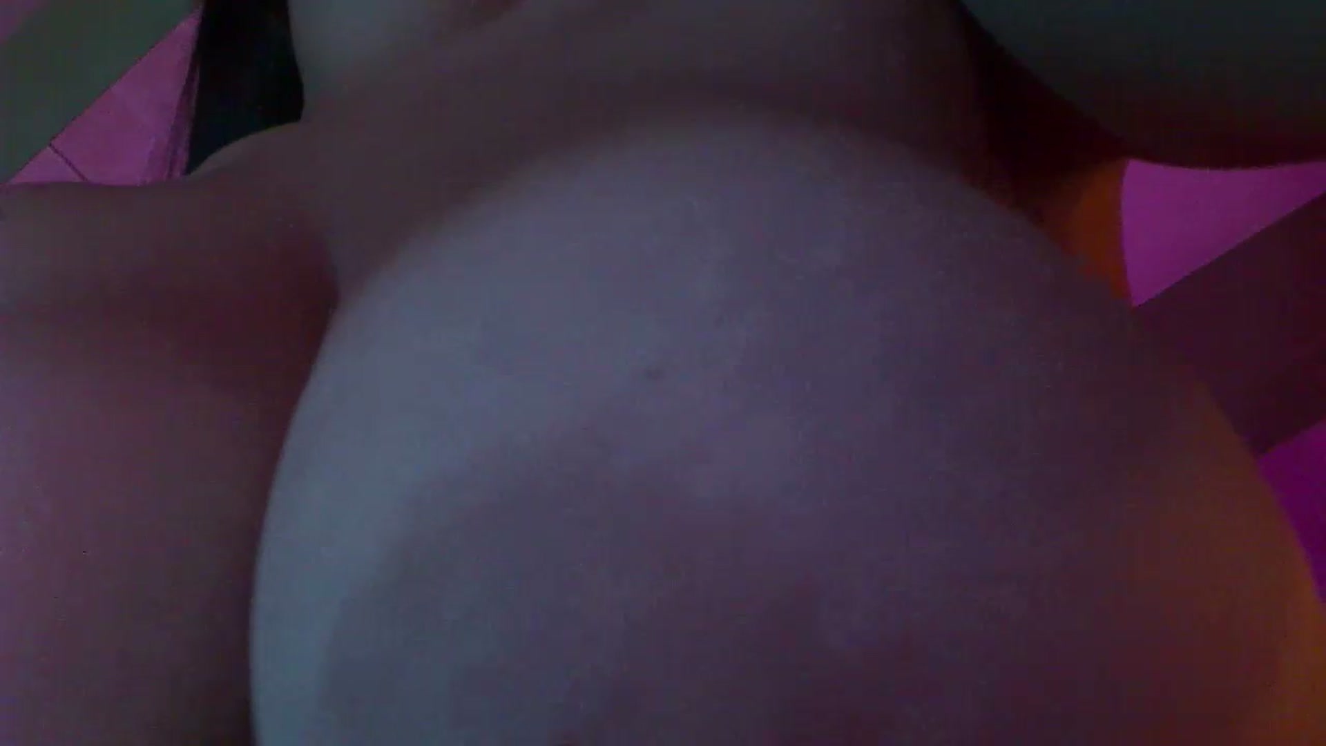 Gallery image thumbnail from No_bo_dy's myfreecams stream on, 05/30/2026, 01:14 image 13 of 20