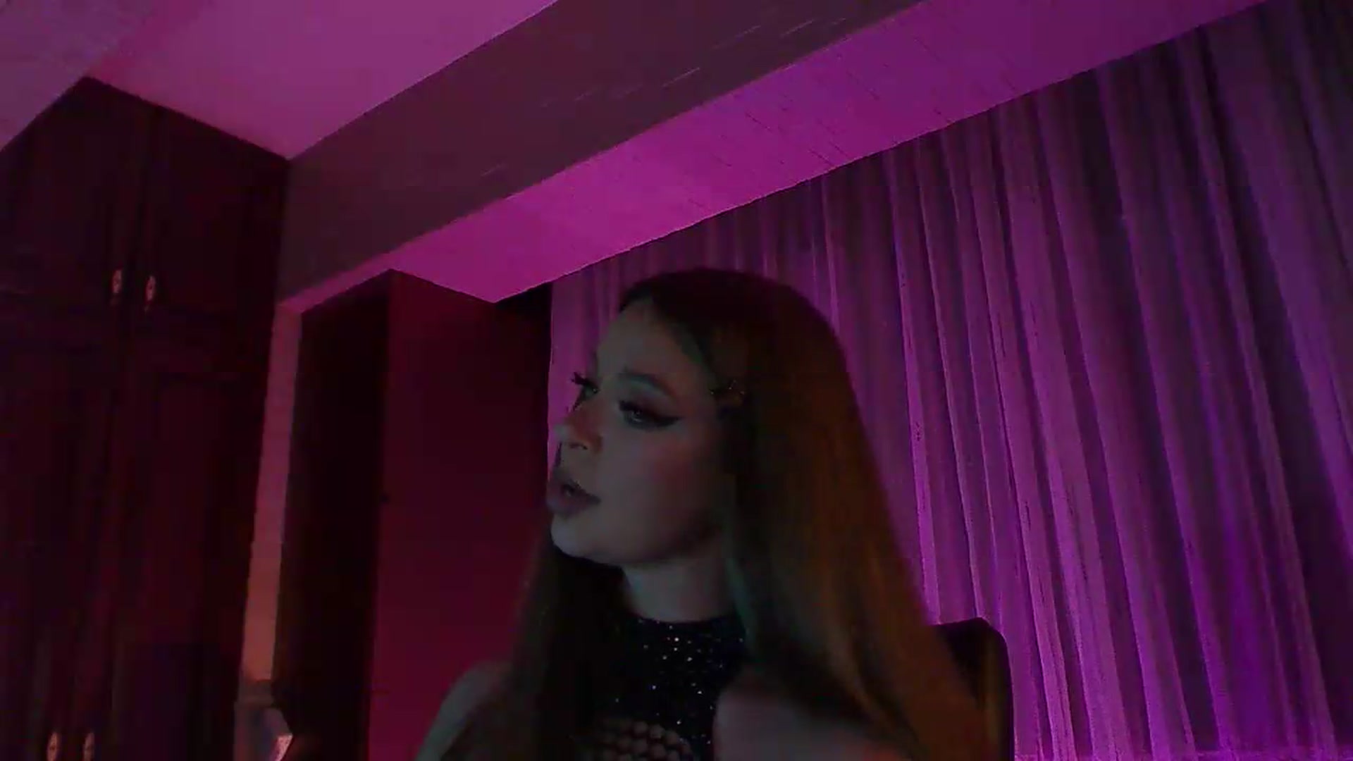 Gallery image thumbnail from No_bo_dy's myfreecams stream on, 06/08/2026, 01:21 image 20 of 20