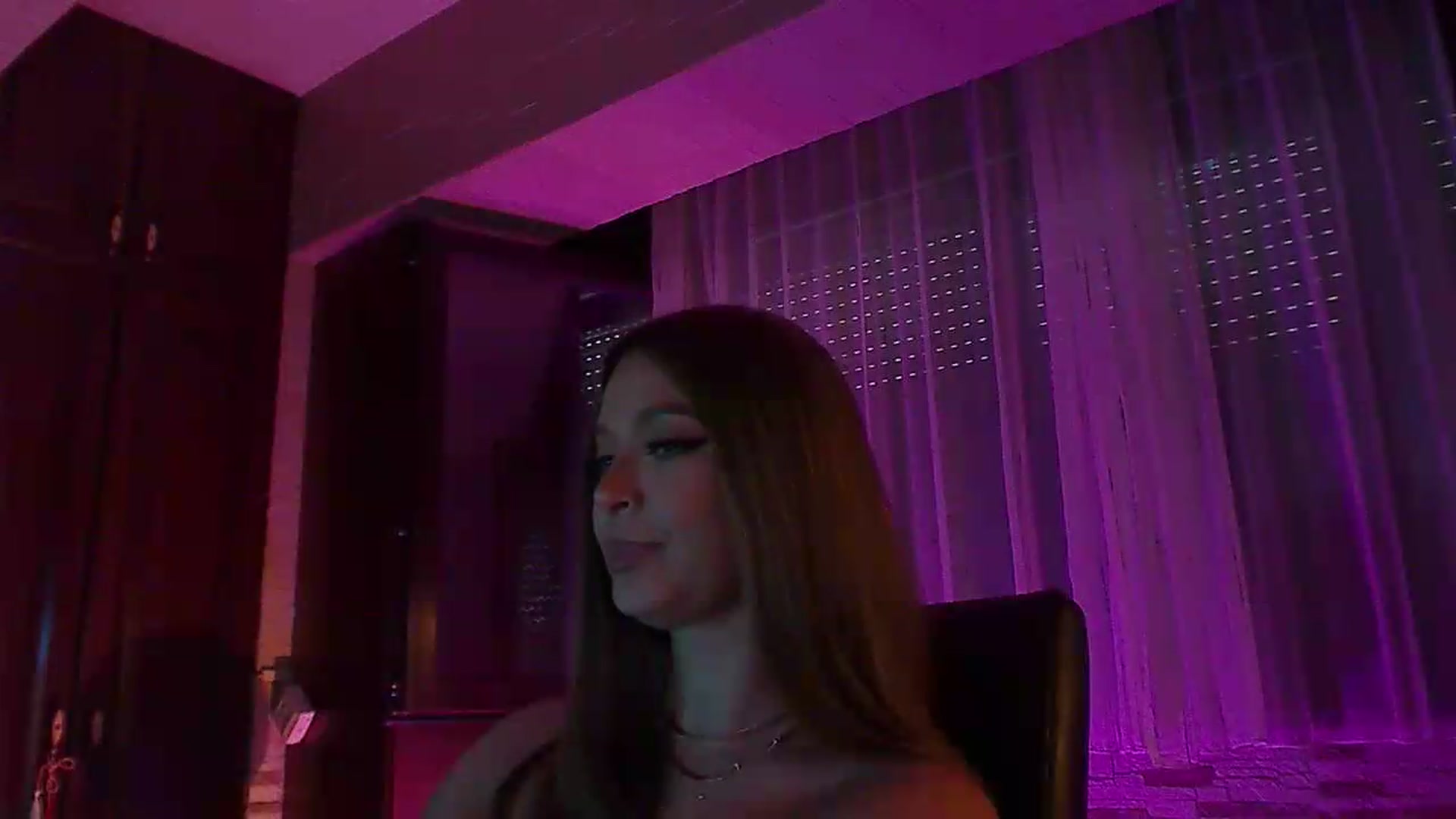 Gallery image thumbnail from No_bo_dy's myfreecams stream on, 06/20/2026, 05:39 image 5 of 20