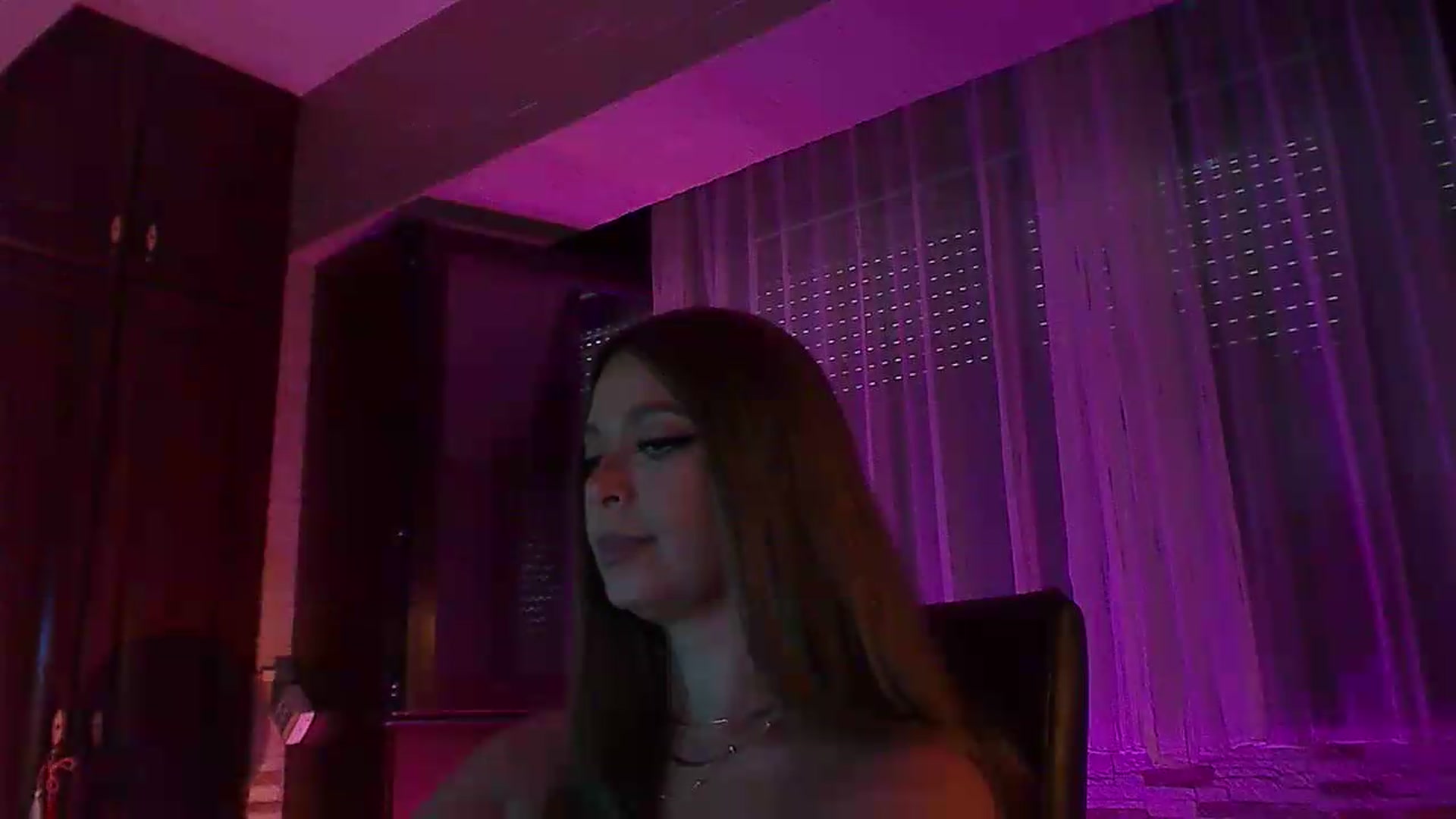 Gallery image thumbnail from No_bo_dy's myfreecams stream on, 06/20/2026, 05:39 image 3 of 20