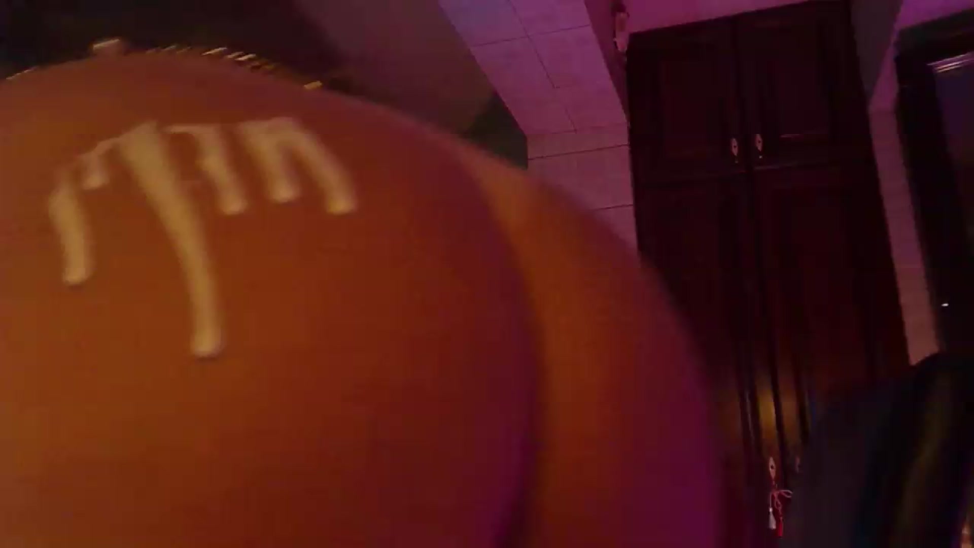 Gallery image thumbnail from No_bo_dy's myfreecams stream on, 06/21/2026, 02:45 image 14 of 20