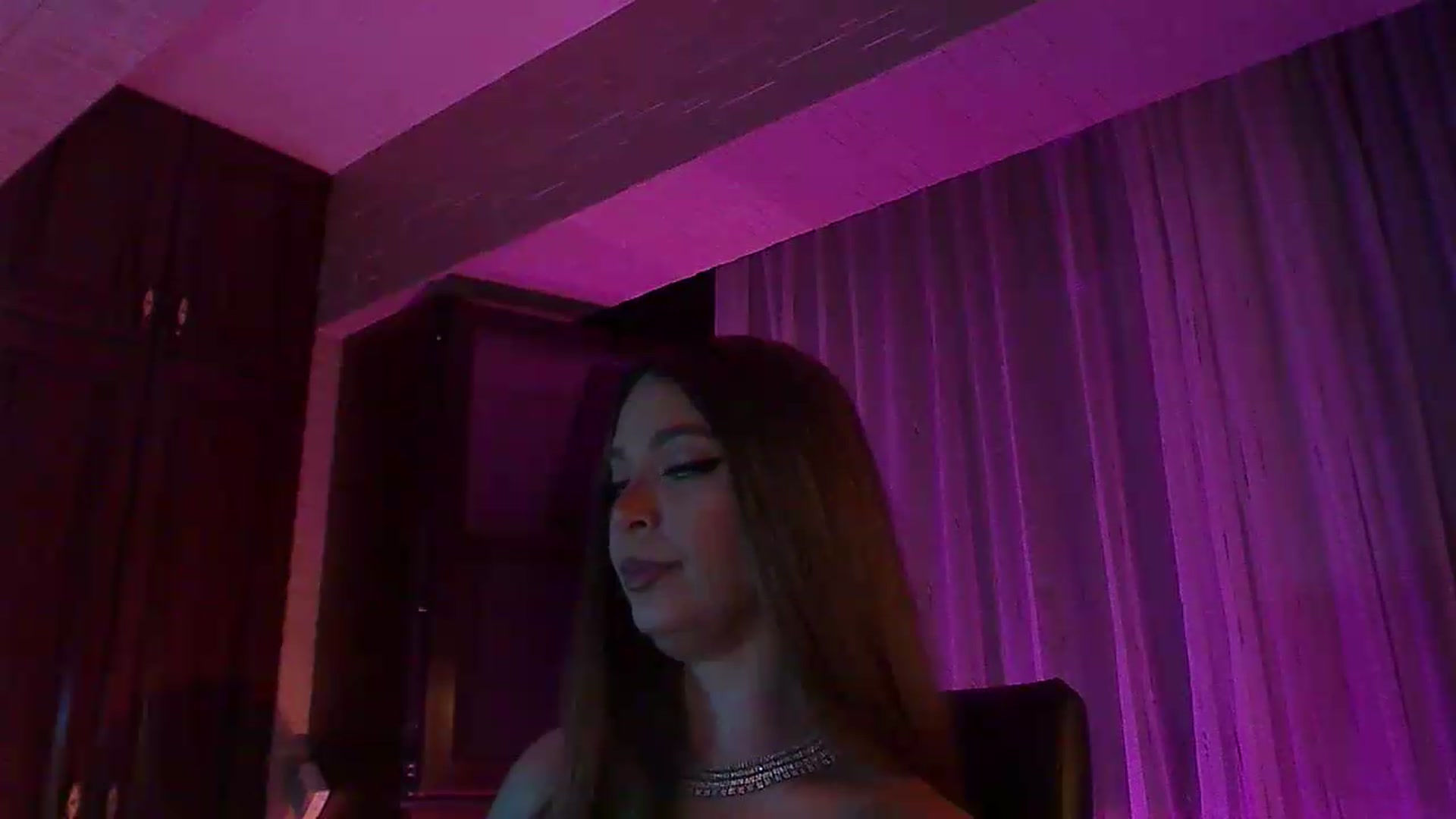 Gallery image thumbnail from No_bo_dy's myfreecams stream on, 06/22/2026, 24:39 image 4 of 20