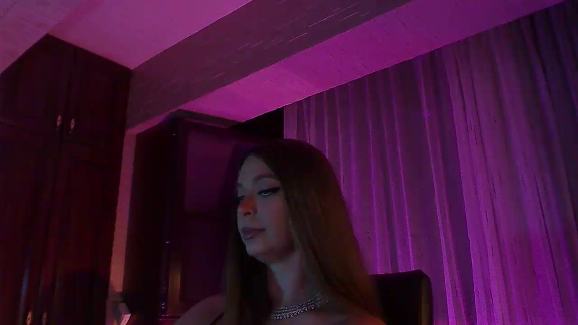 Gallery image thumbnail from No_bo_dy's myfreecams stream on, 06/22/2026, 24:39 image 19 of 20