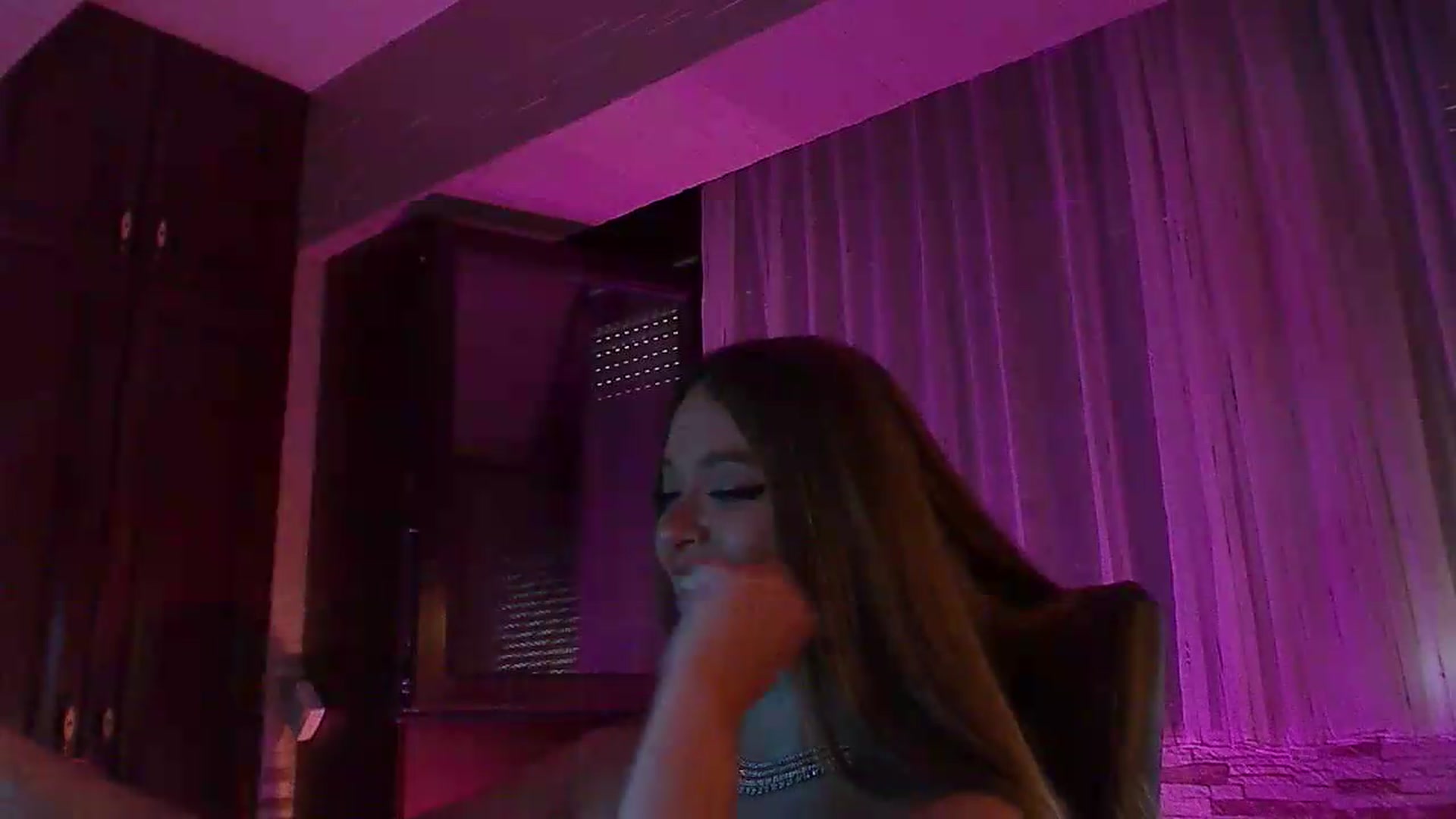 Gallery image thumbnail from No_bo_dy's myfreecams stream on, 06/22/2026, 03:23 image 10 of 20
