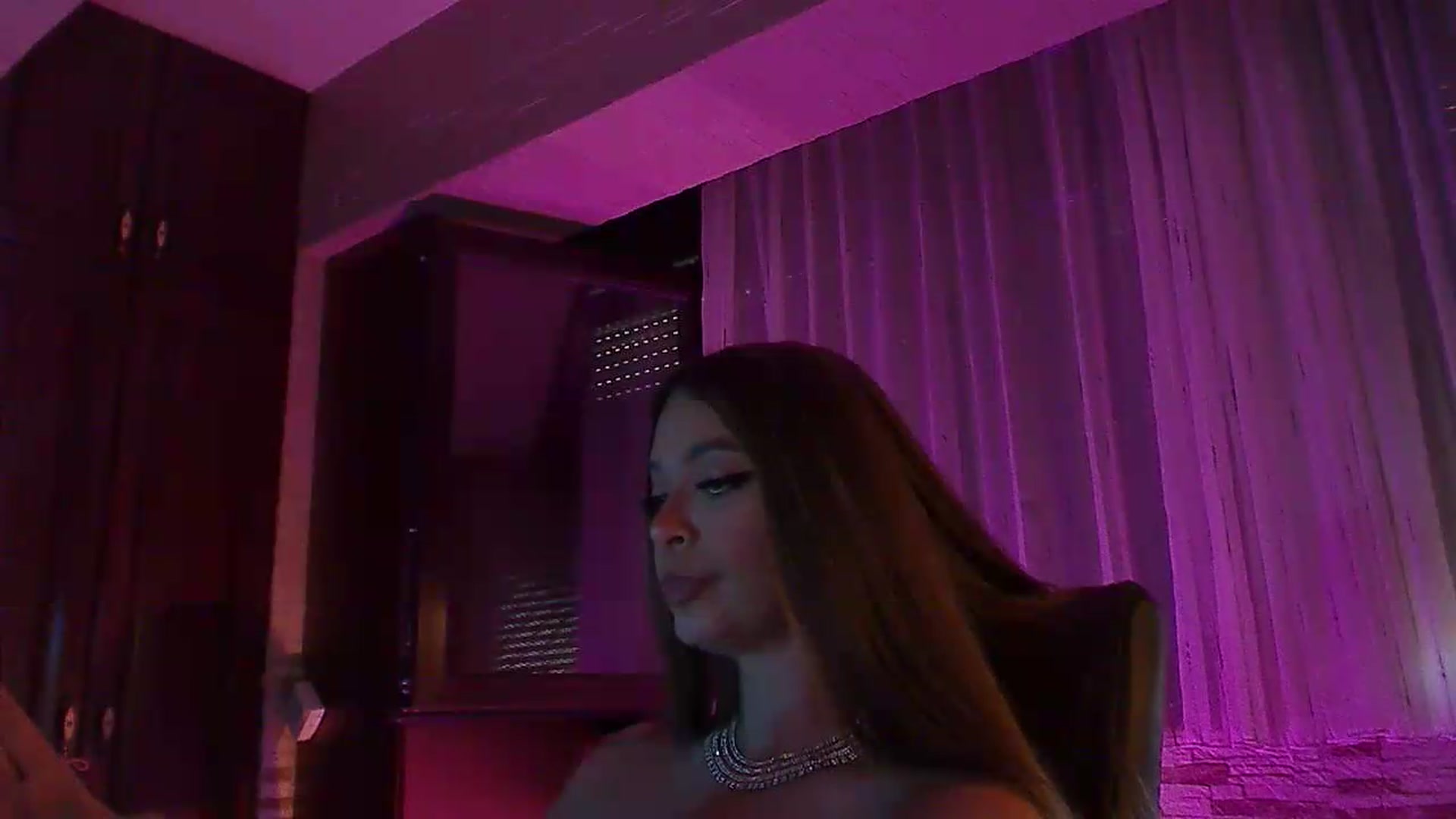 Gallery image thumbnail from No_bo_dy's myfreecams stream on, 06/22/2026, 03:23 image 9 of 20