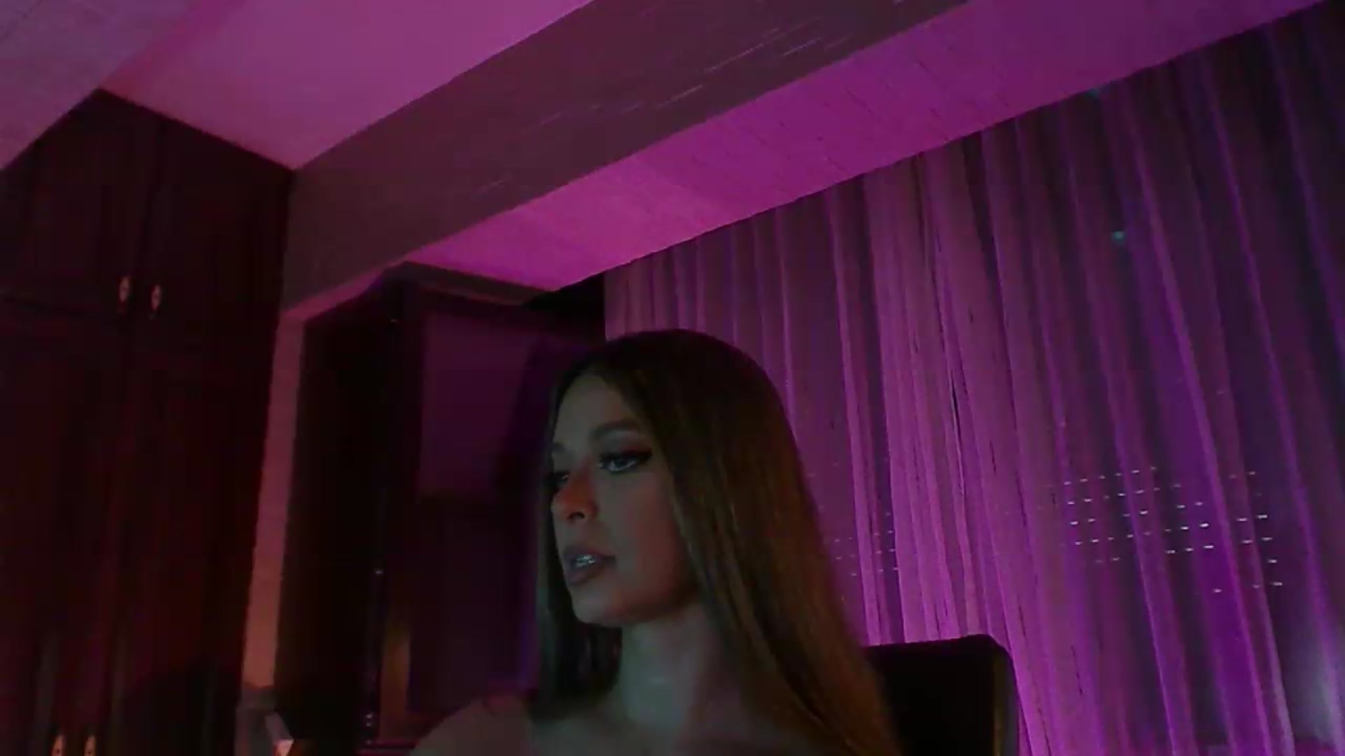 Gallery image thumbnail from No_bo_dy's myfreecams stream on, 07/13/2026, 02:54 image 19 of 20