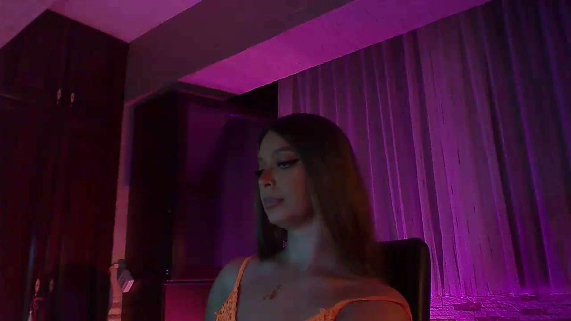 Gallery image thumbnail from No_bo_dy's myfreecams stream on, 08/02/2026, 24:19 image 13 of 20