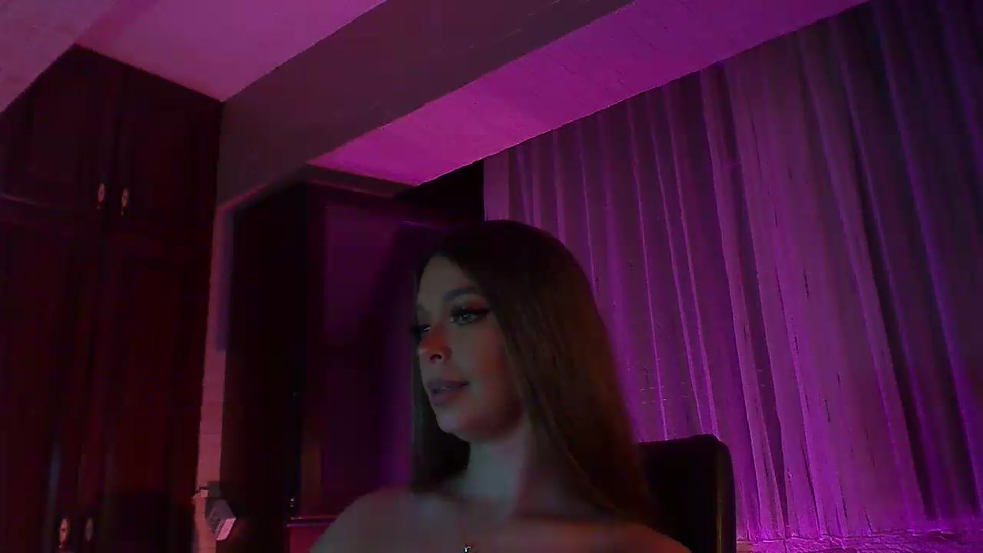 Gallery image thumbnail from No_bo_dy's myfreecams stream on, 08/02/2026, 02:46 image 2 of 20